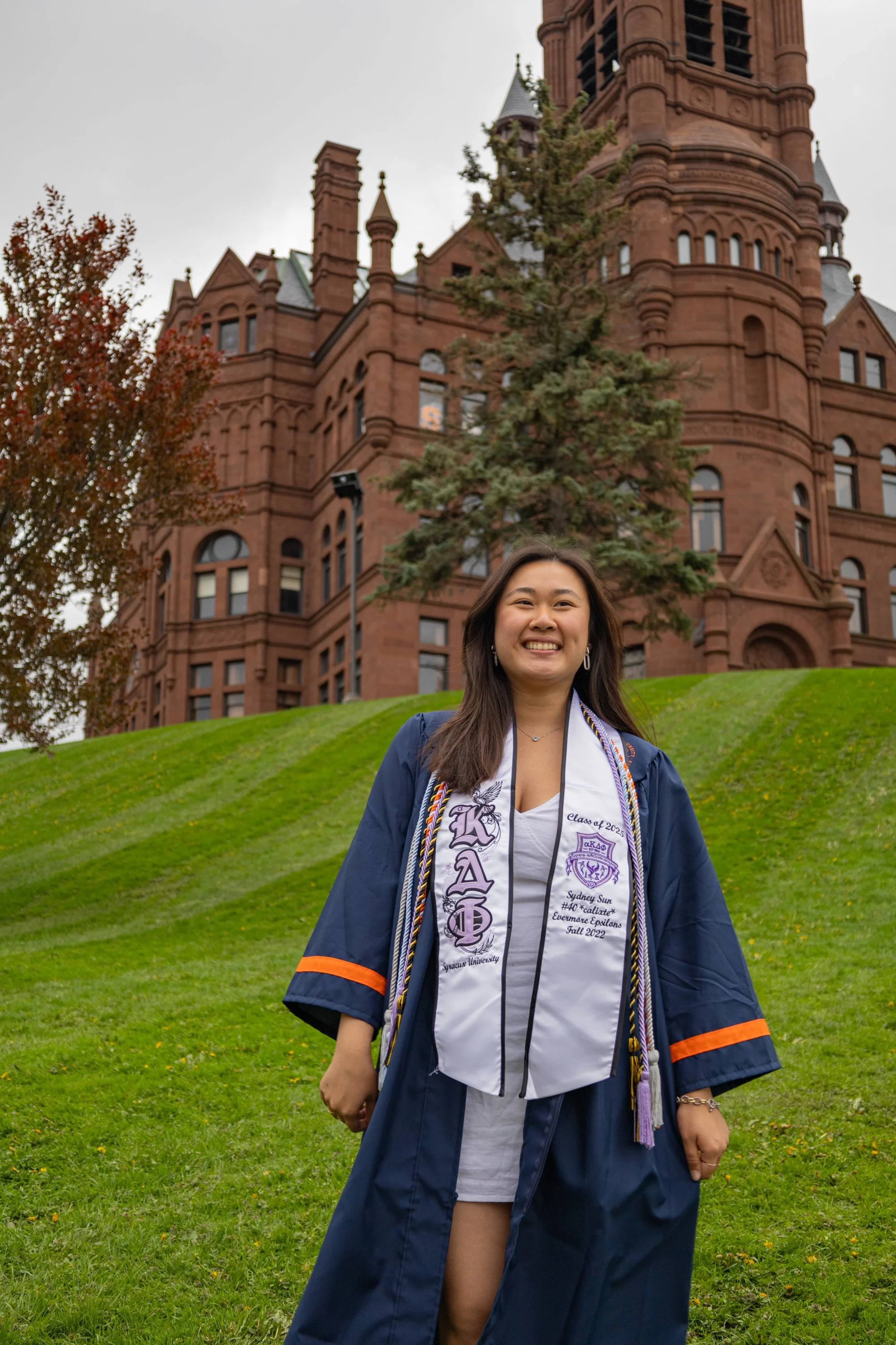 KailynCaptures_Sydney_GradPics202529.jpg