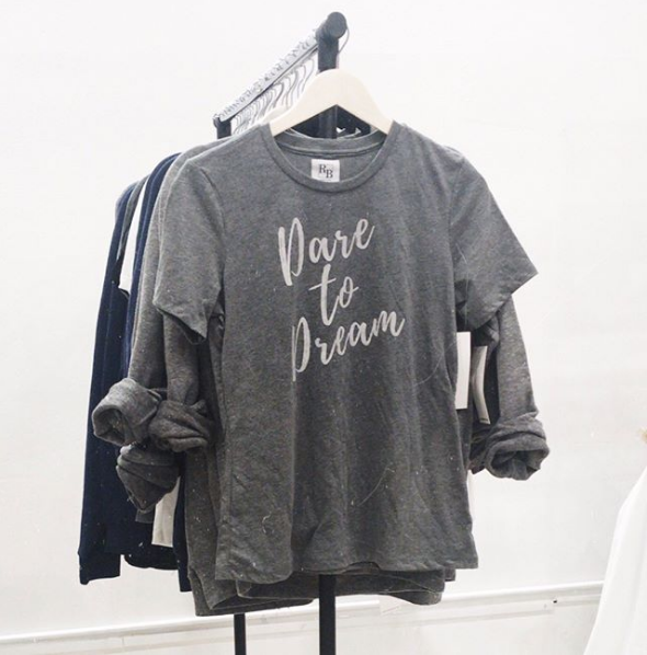 daretodreamtee.png