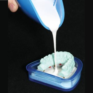 FLUID BASE STONE WHITE 25LB