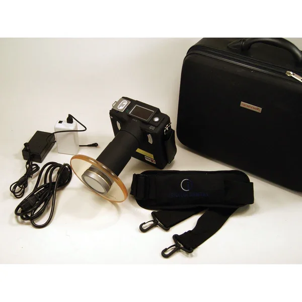 MAXRAY HANDHELD XRAY ,INCLUDES NECK STRAP, INTERNAL BATTERY, BACK UP BATTERY,CHARGER,CHARGING PAD CA