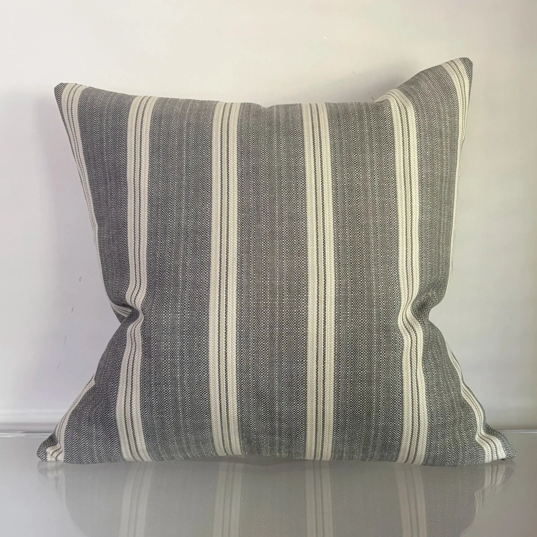 OLEILU_CLASSIC+STRIPE+PILLOW.jpg