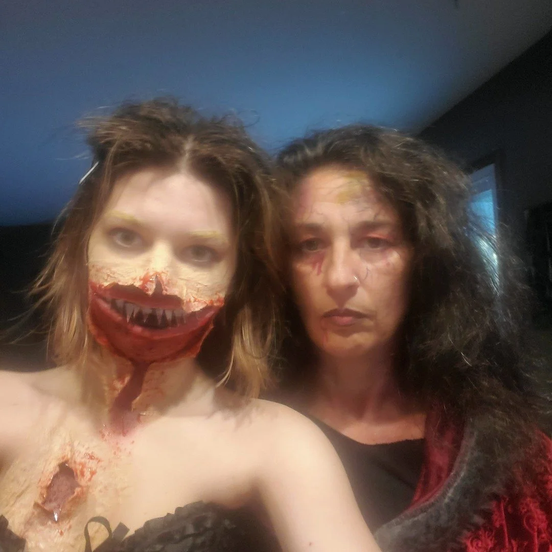 Happy Halloween

Zompire Stephanie and Scary Hilary @hilary_34