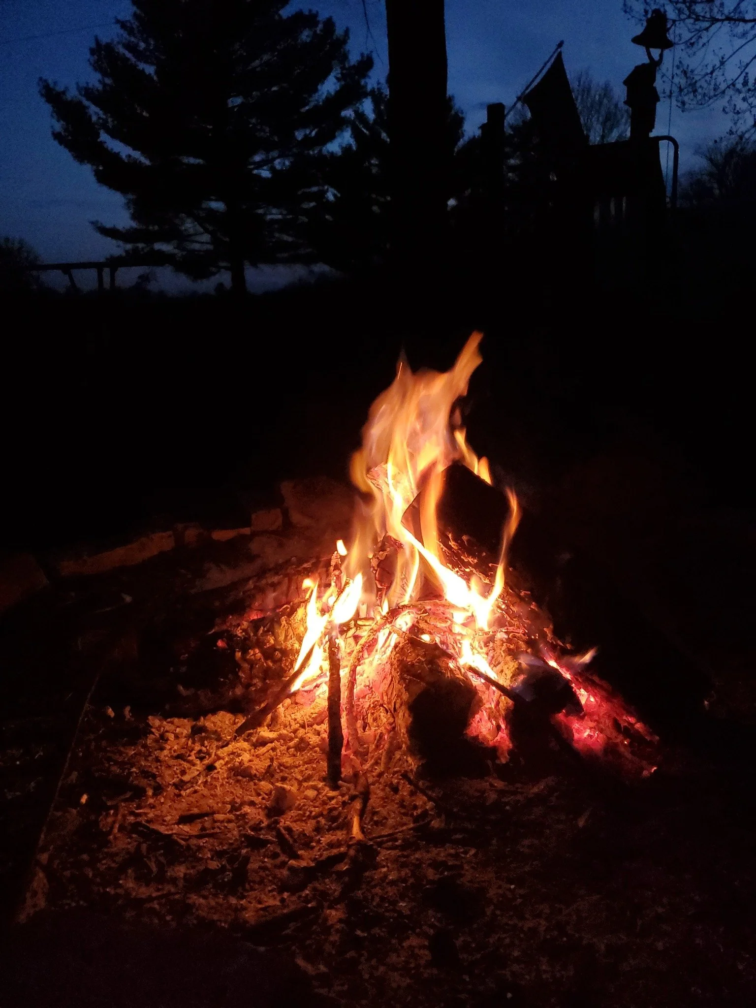 BRAHMACHARYA // NON-EXCESS // MODERATION

Having or owning more than you need can drain your vitality, and prevent you from awakening your Creative Nature and the beauty of your character, your noble ideas, and aims in life. 

Create boundaries for y