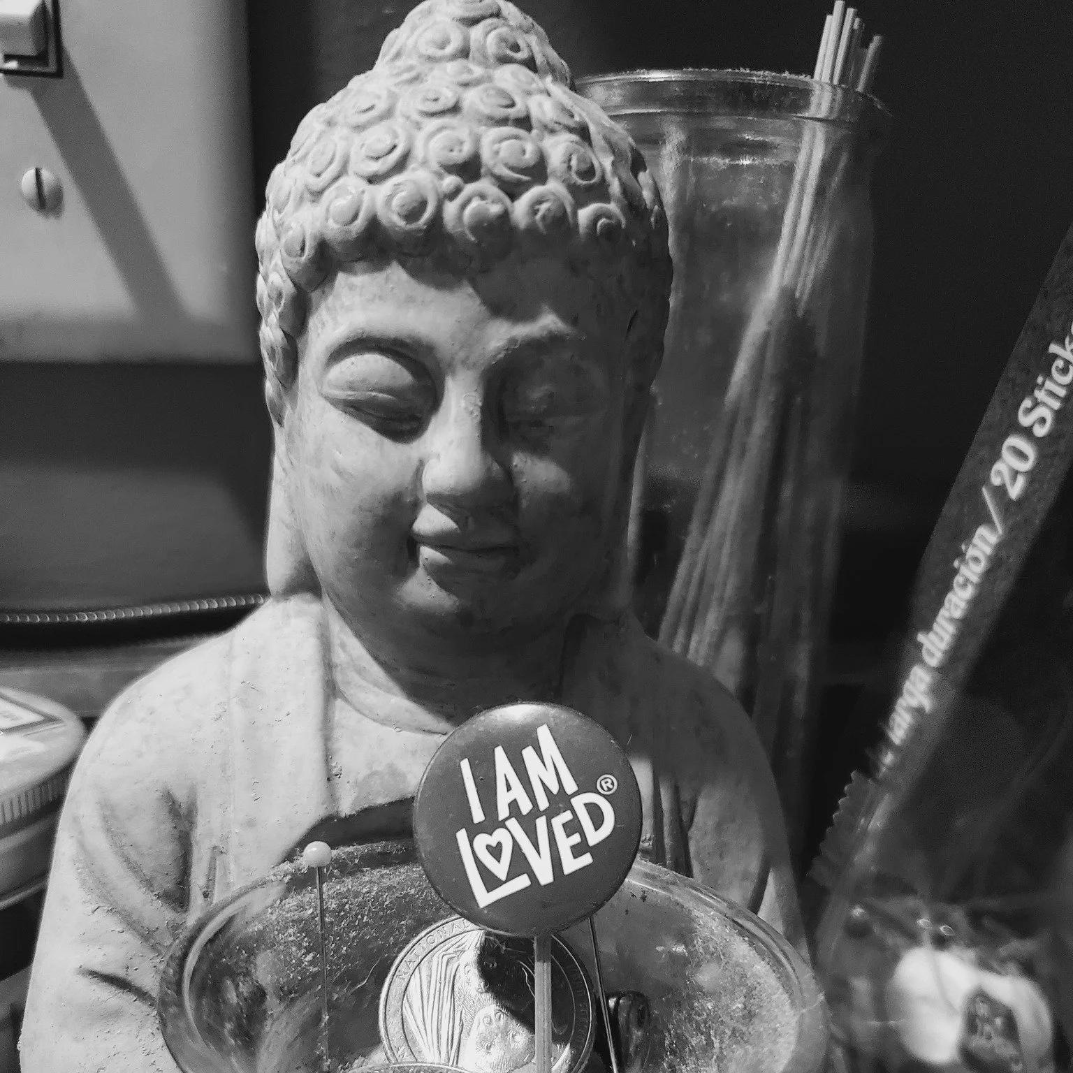 LOVE LOVE

Be love. Give love. Feel love.

Happy love, Loves!

Love
- Me