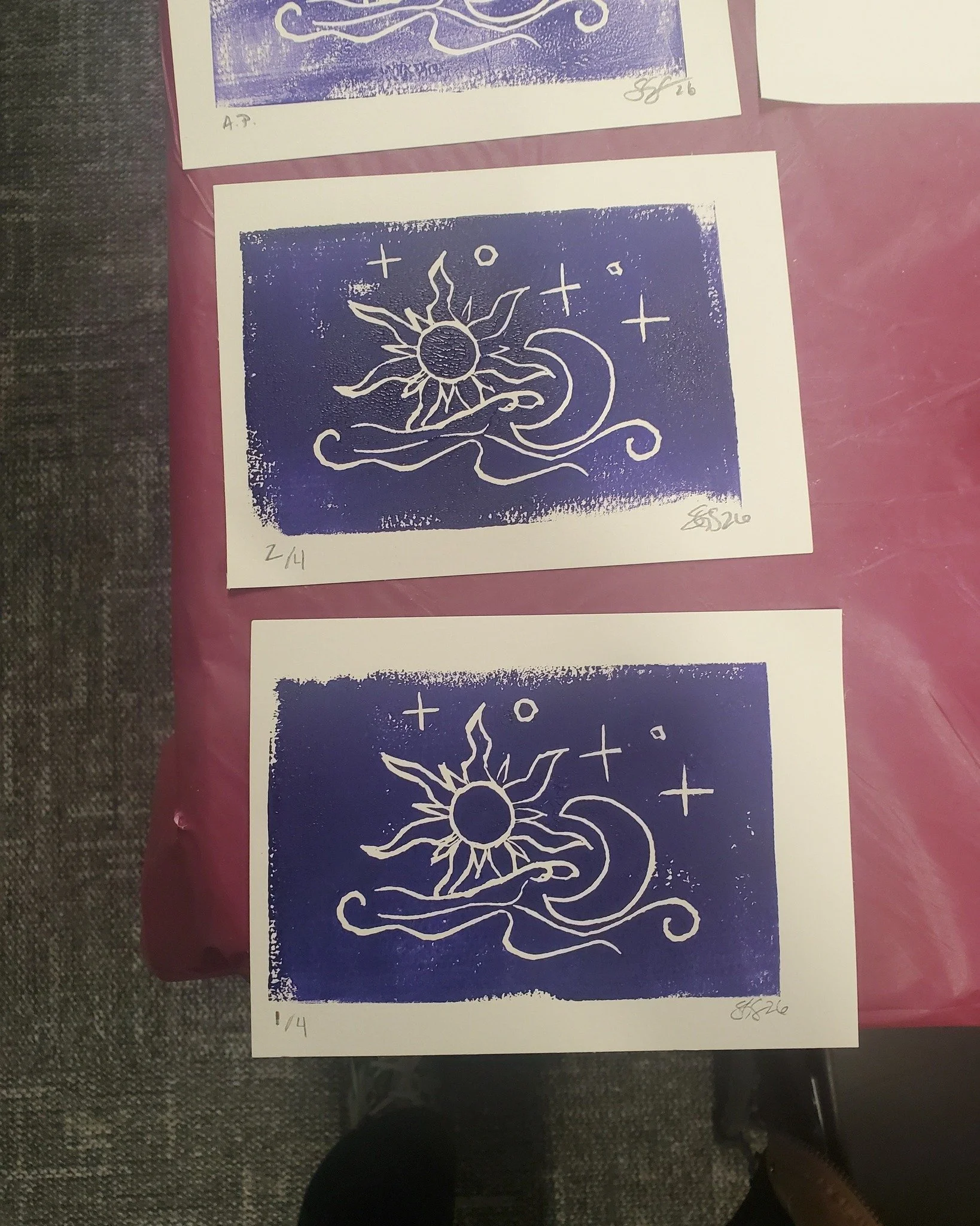 Create &amp; Be Social

We are all creative. My sister recently reminded me that 

All art is good art!

Cute @hannahoftheshire celebrated her birthday with a gaggle of people creating Lino prints!

What a beautiful way to celebrate in community!

Ho