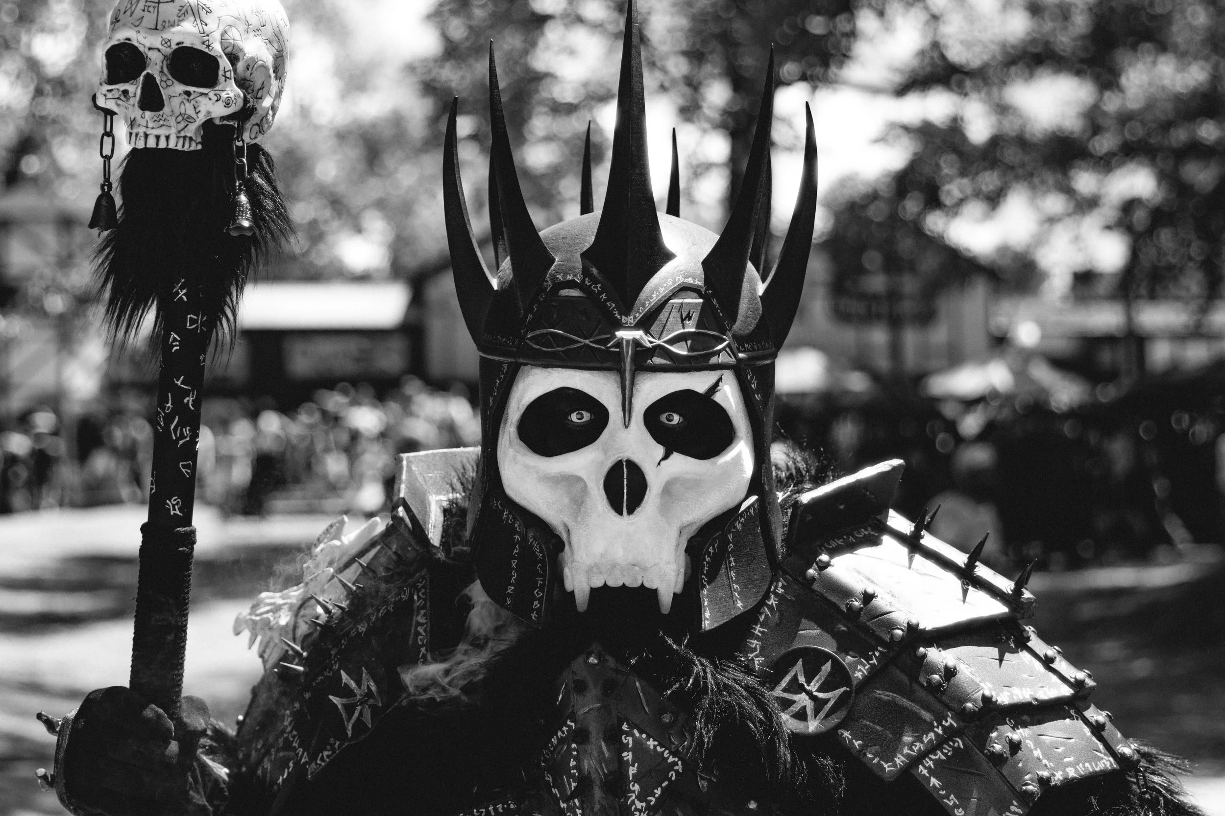 skull_knight_70mm_bw_final.jpg