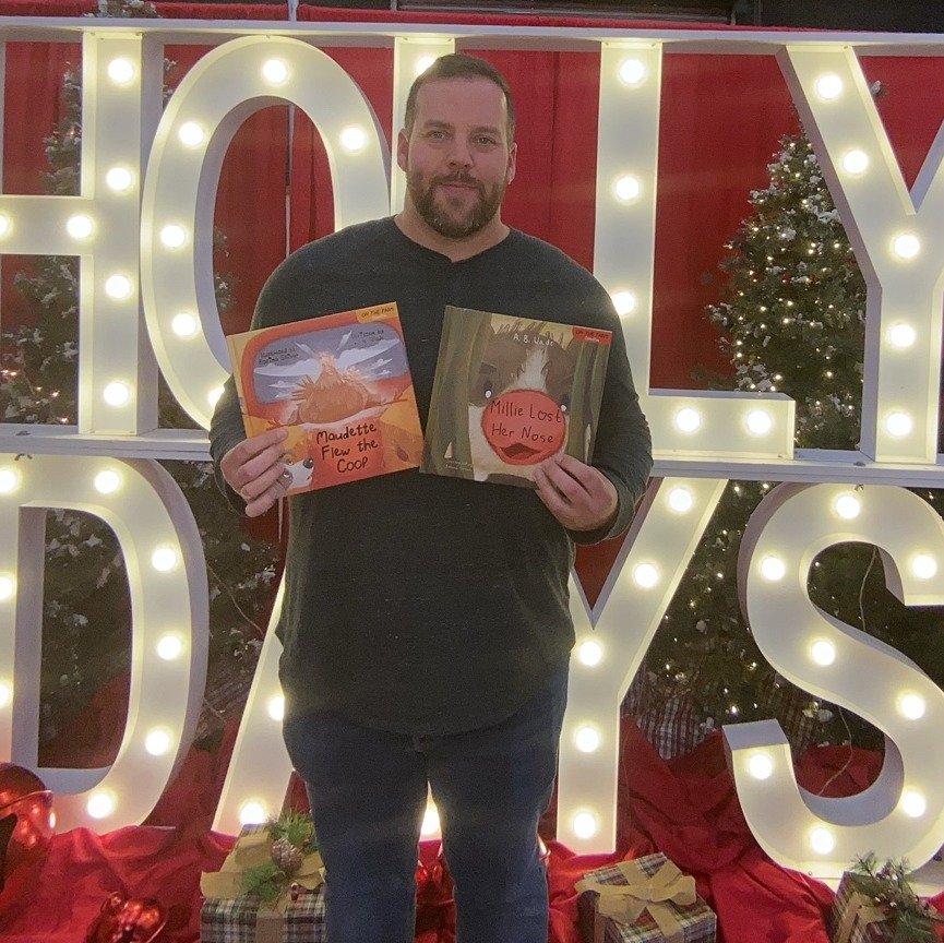 🎁 Last chance today! 

@homefortheholidaysgiftmarket &ndash; Corpus Christi ends today at the Hillard Center at 4PM.

100+ vendors &bull; Unique gifts &bull; Books, smiles, and signatures at my table!

Come say hi, grab a copy of Millie Lost Her Nos