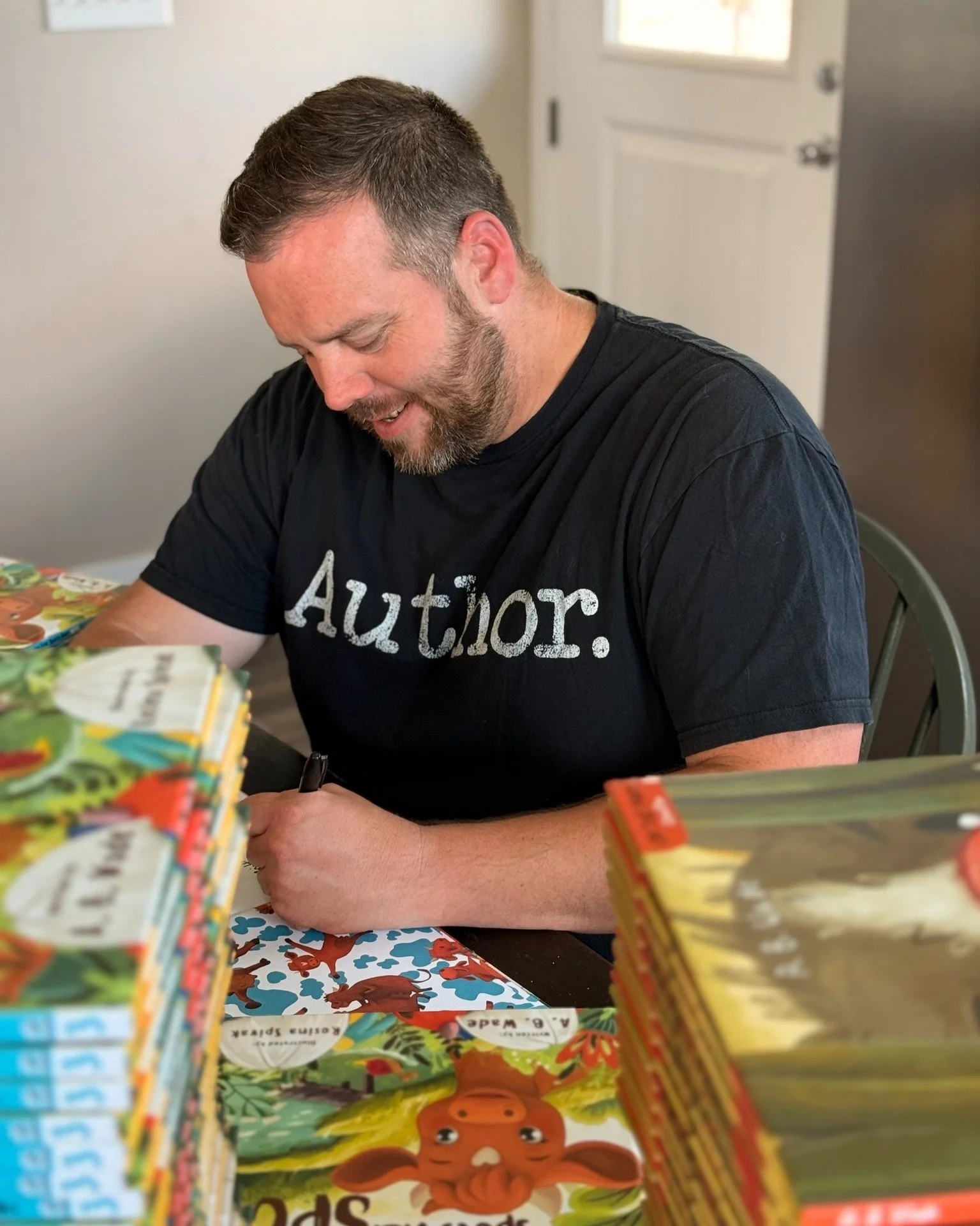 Today&rsquo;s agenda: sign books

Grateful for every single one of these!

#authorlife #childrensbookauthor #indieauthor #behindthescenes #writingcommunity