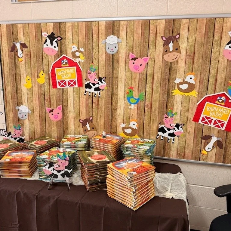 What an incredible way to wrap up my school visits for the year. 

My last school visit was extra special. From the thoughtful personal note, to the decorative chicken gift, to decorations with farm animals&hellip; I truly felt so welcomed and apprec