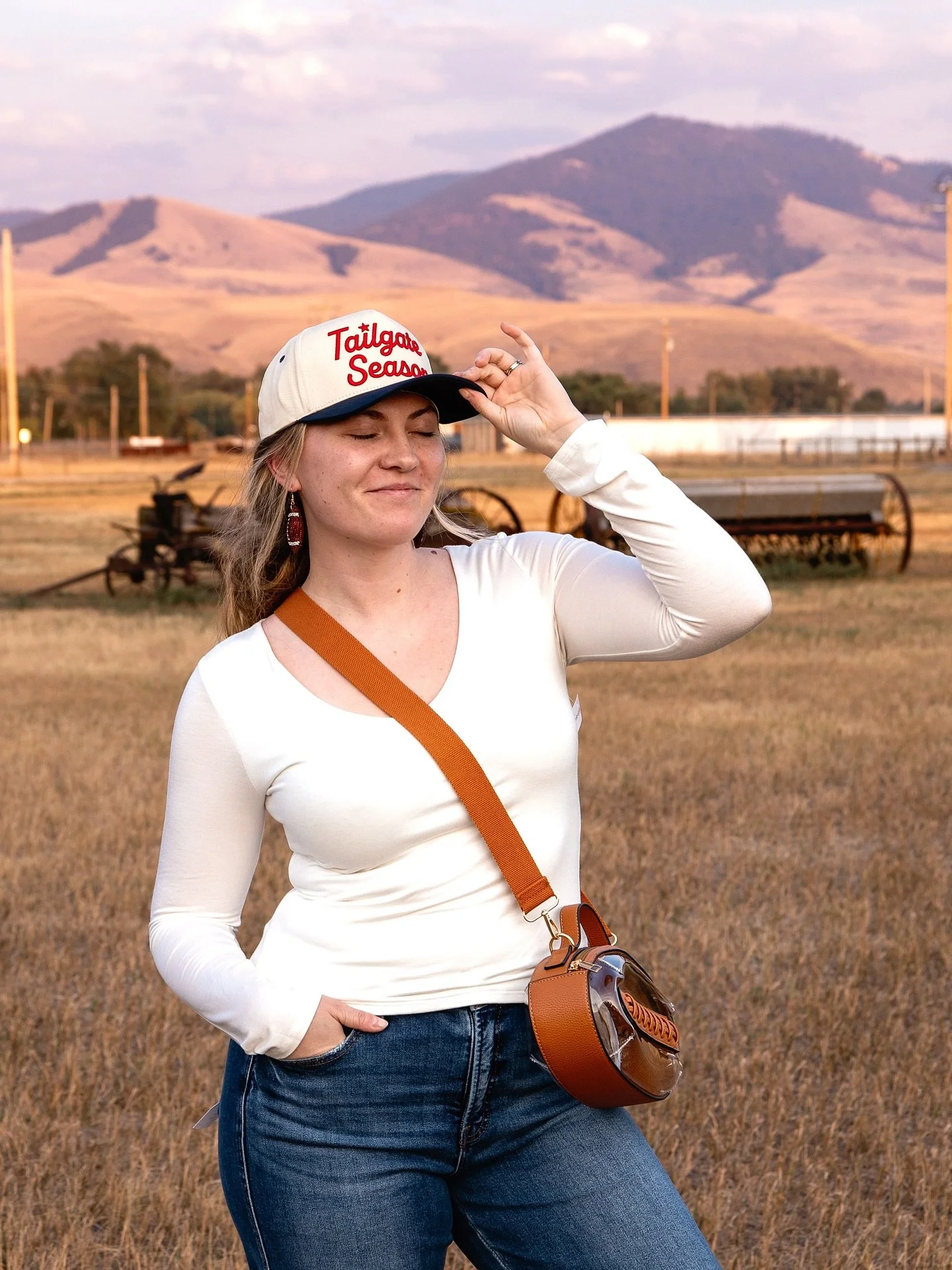 Actually, everything is a fashion show ✨🏈

And I do love a theme! So fun shooting these football details and putting these looks together. 

#GoGriz #footballfashion #tailgateseason #gamedaygear
