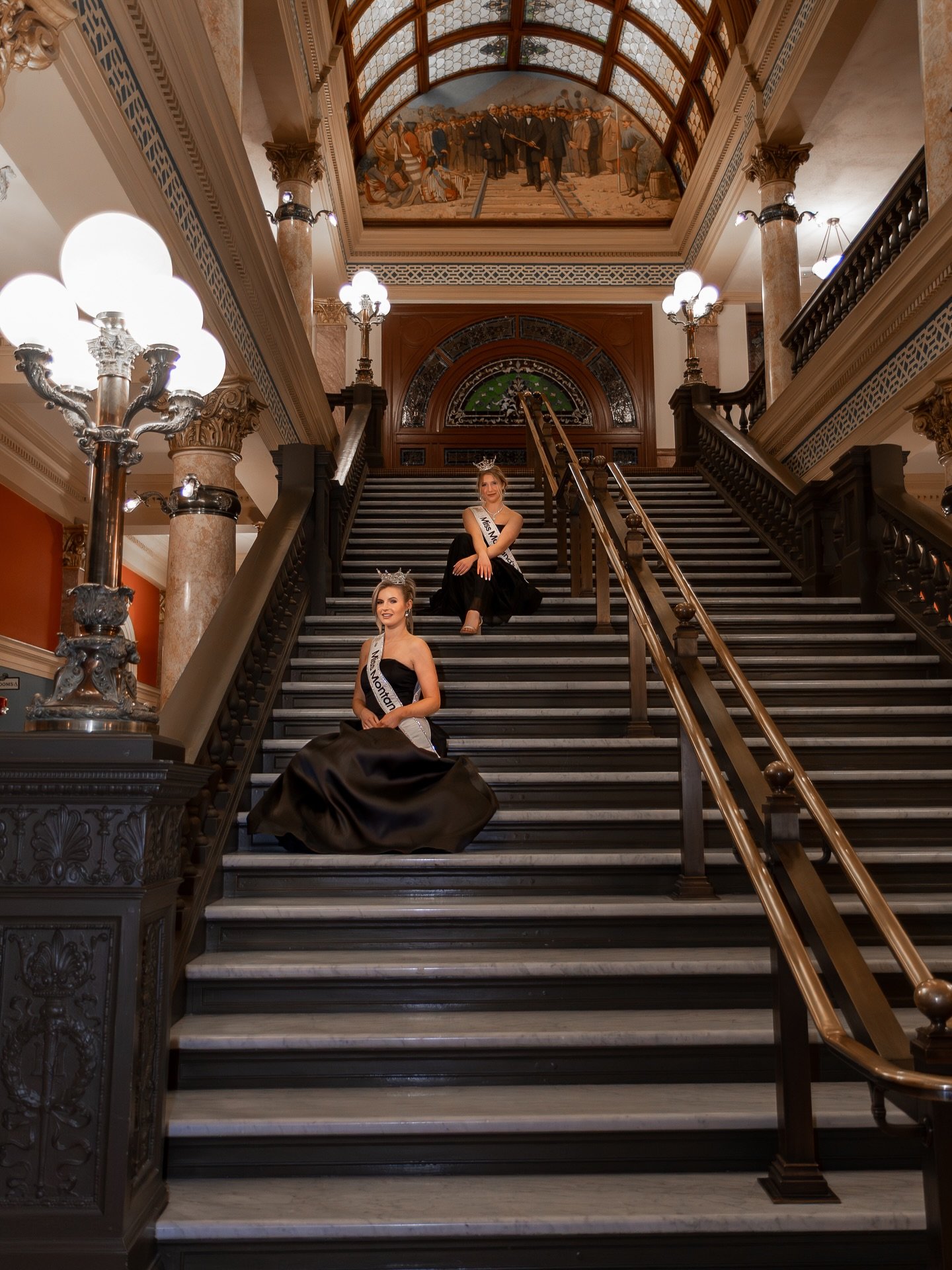 The Montana state Capitol has the perfect amount of editorial drama to capture these beauties in that light ✨

Montana Photographer | Helena, MT | Missoula MT

#editorialphotography #missmontana #missamerica #helenamt #montanaphotographer