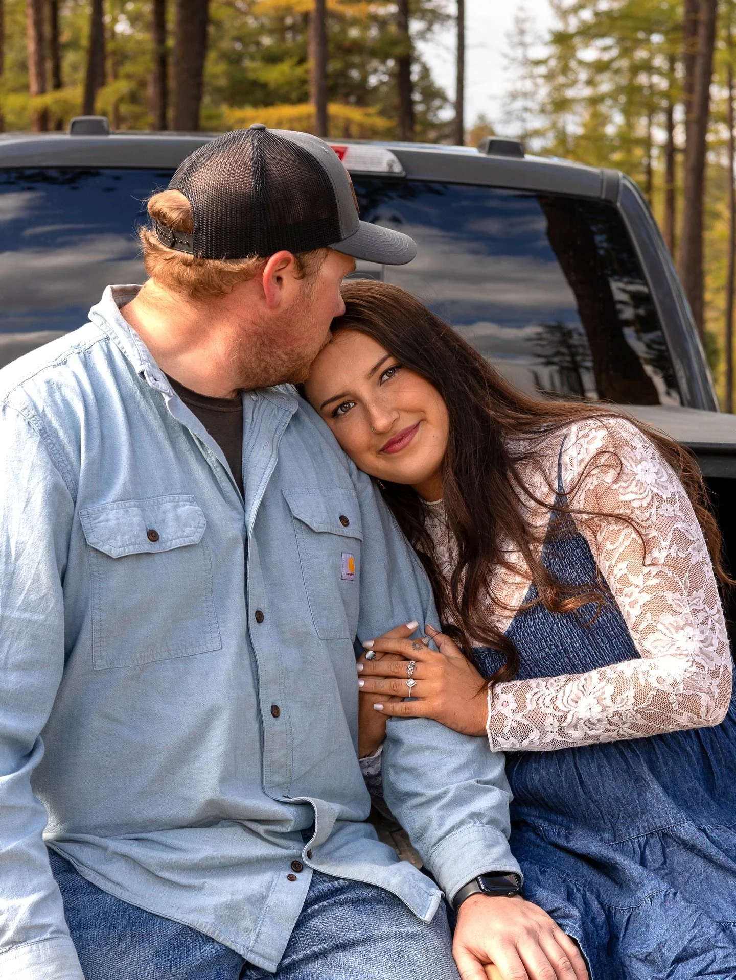 Anyone who knows me knows how proposals are one of my favorite things to shoot ✨ this one was so fun to get to do! Men- take notes! He gifted her a &ldquo;birthday photoshoot&rdquo;, her being someone who loves doing photoshoots, and planned out prop