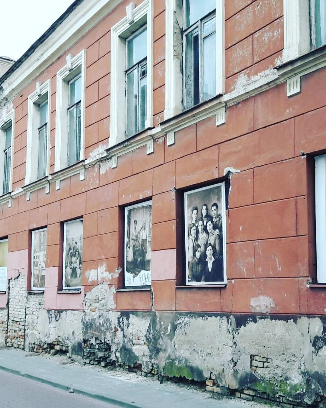 vnowallphotos3.jpg