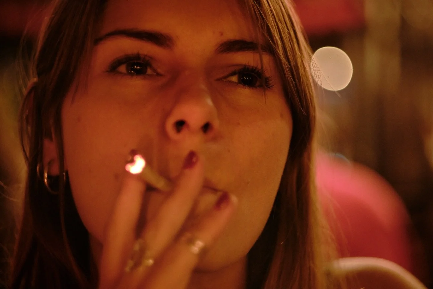 Five frames of a single breath: the slow drag, the tiny drift of smoke, that half-smile when the city leans in.
Shot with Helios 58mm f/2 &mdash; intimate, analog feeling.
.
.
.
#fujifilmphotography #cinematicportrait #nightportrait #analogueportrait