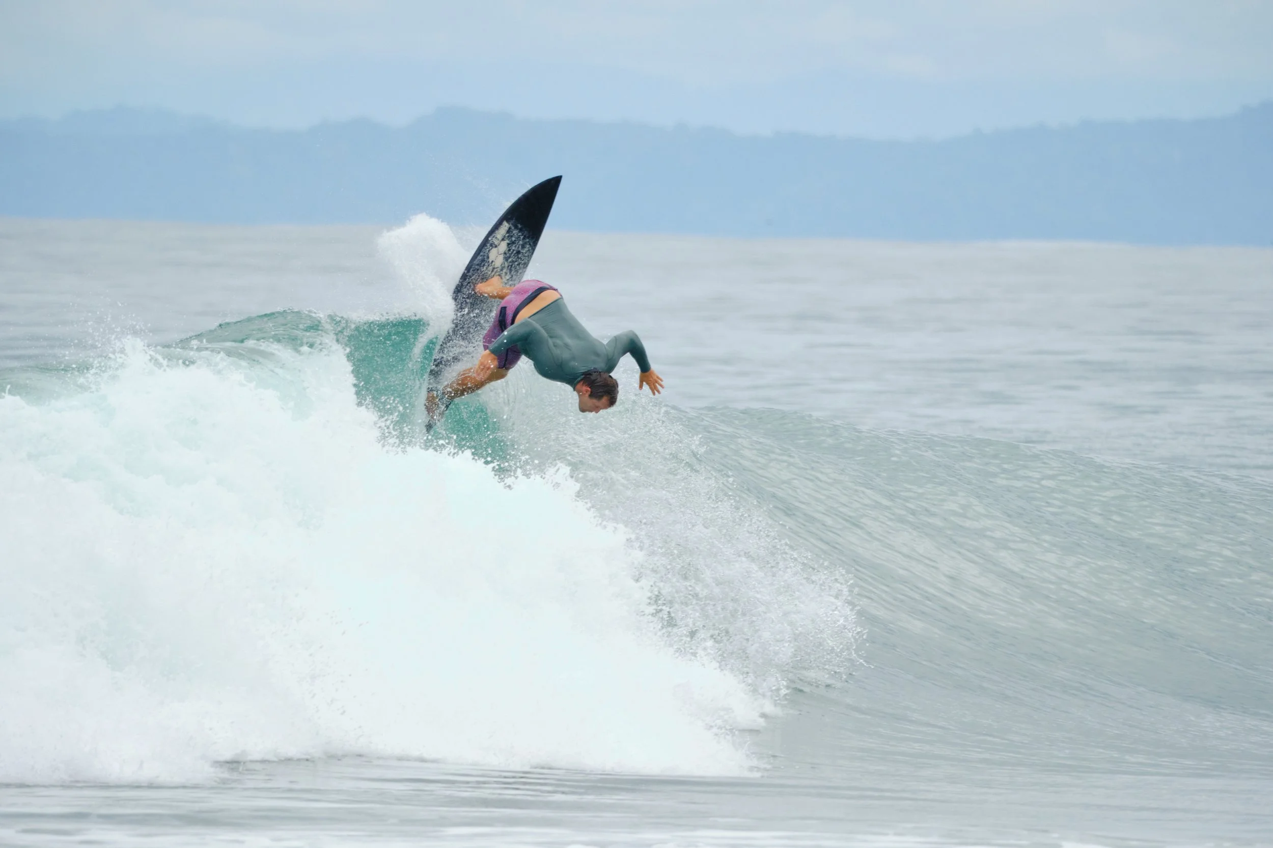 surfing-costa-rica-ezequiel-fort-745.jpg