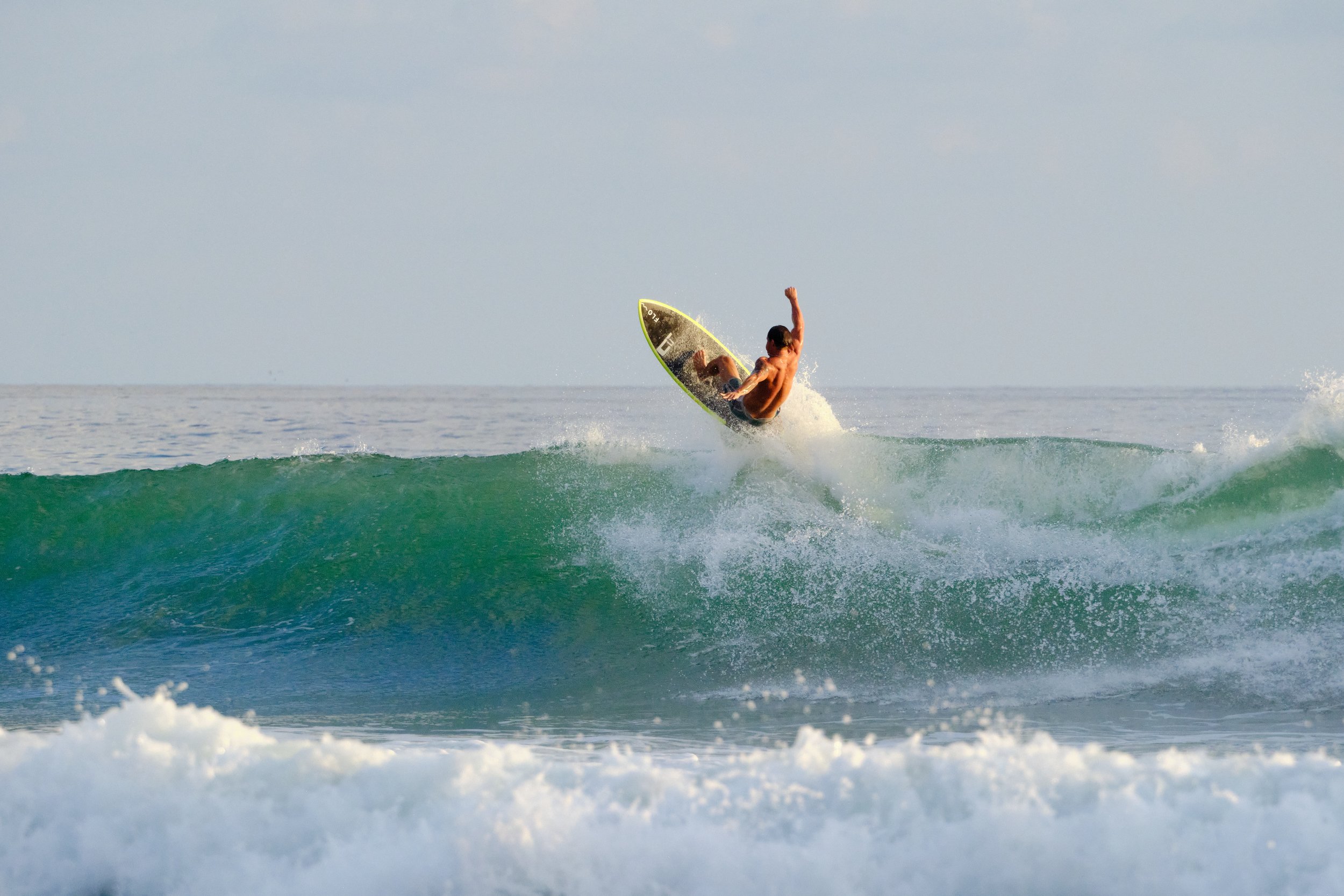 surfing-costa-rica-ezequiel-fort-810.jpg