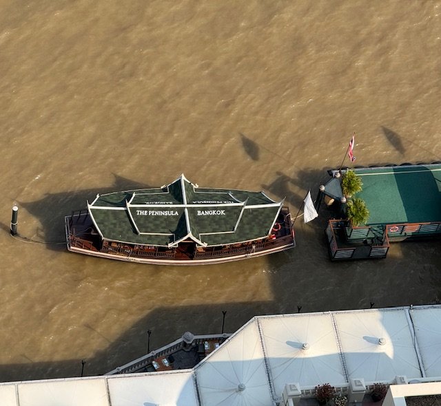 Peninsula_Bangkok_Shuttle_boat_ferry.jpg
