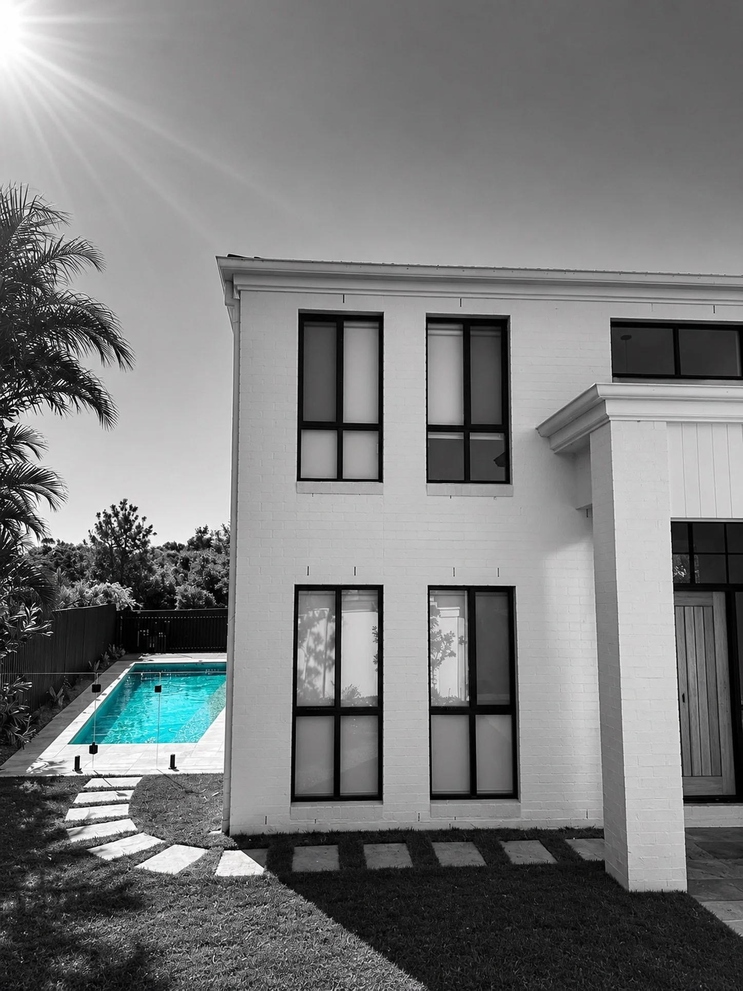 Natural materials. Low maintenance. Intentional.

Exactly how a landscape should complement a home.

Klay Landscaping can take your ideas and build them &mdash; from simple and functional through to something special.

How is your landscape renovatio