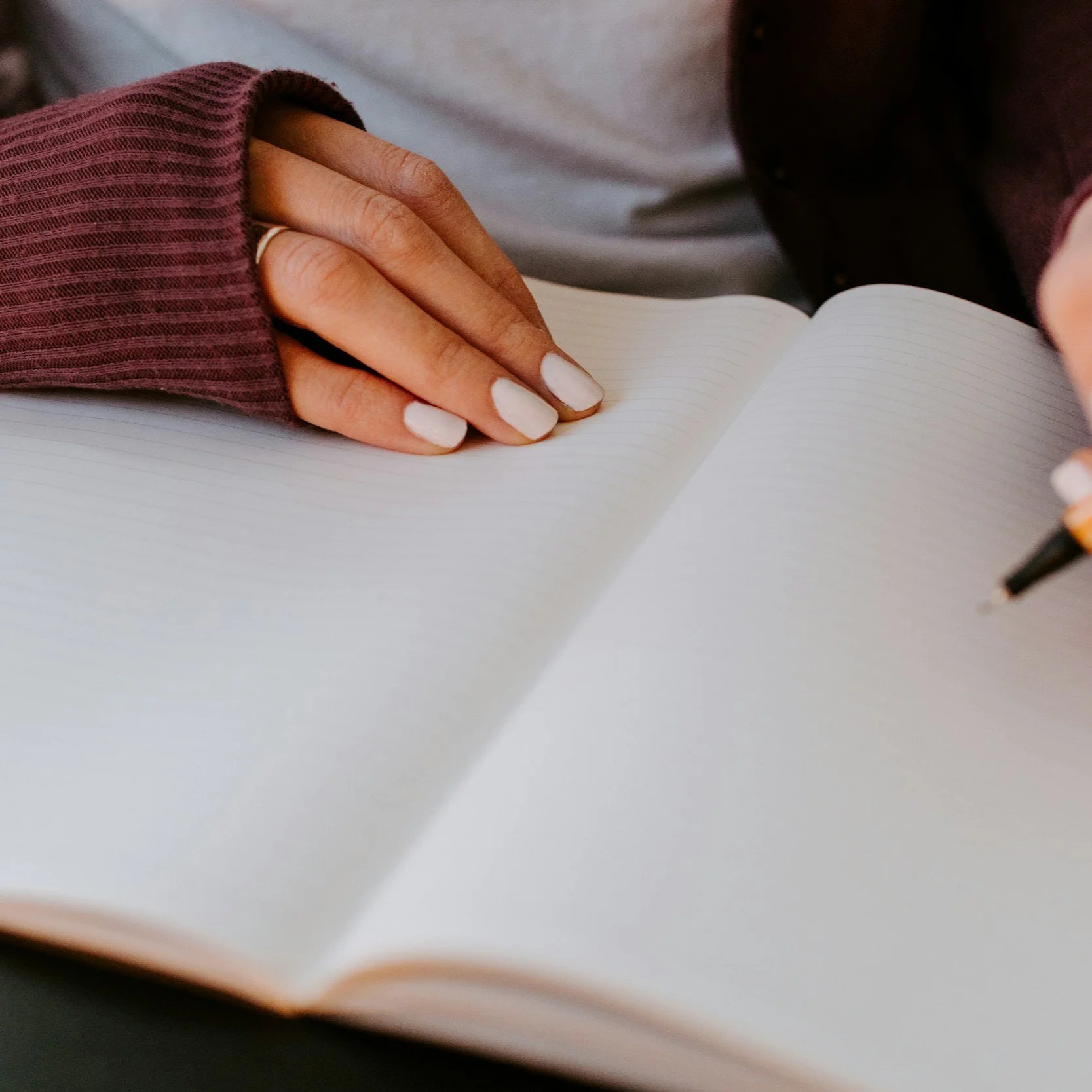 Can Journaling Really Help My Anxiety? What a Therapist Wants You to Know