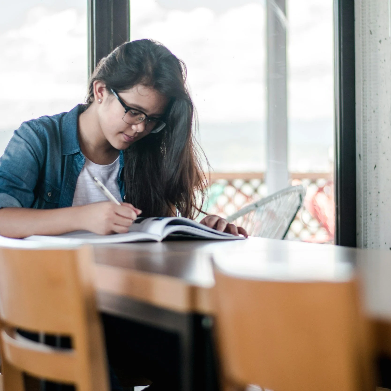 The Hidden Weight of Perfectionism: How to Let Go of Unrealistic Expectations