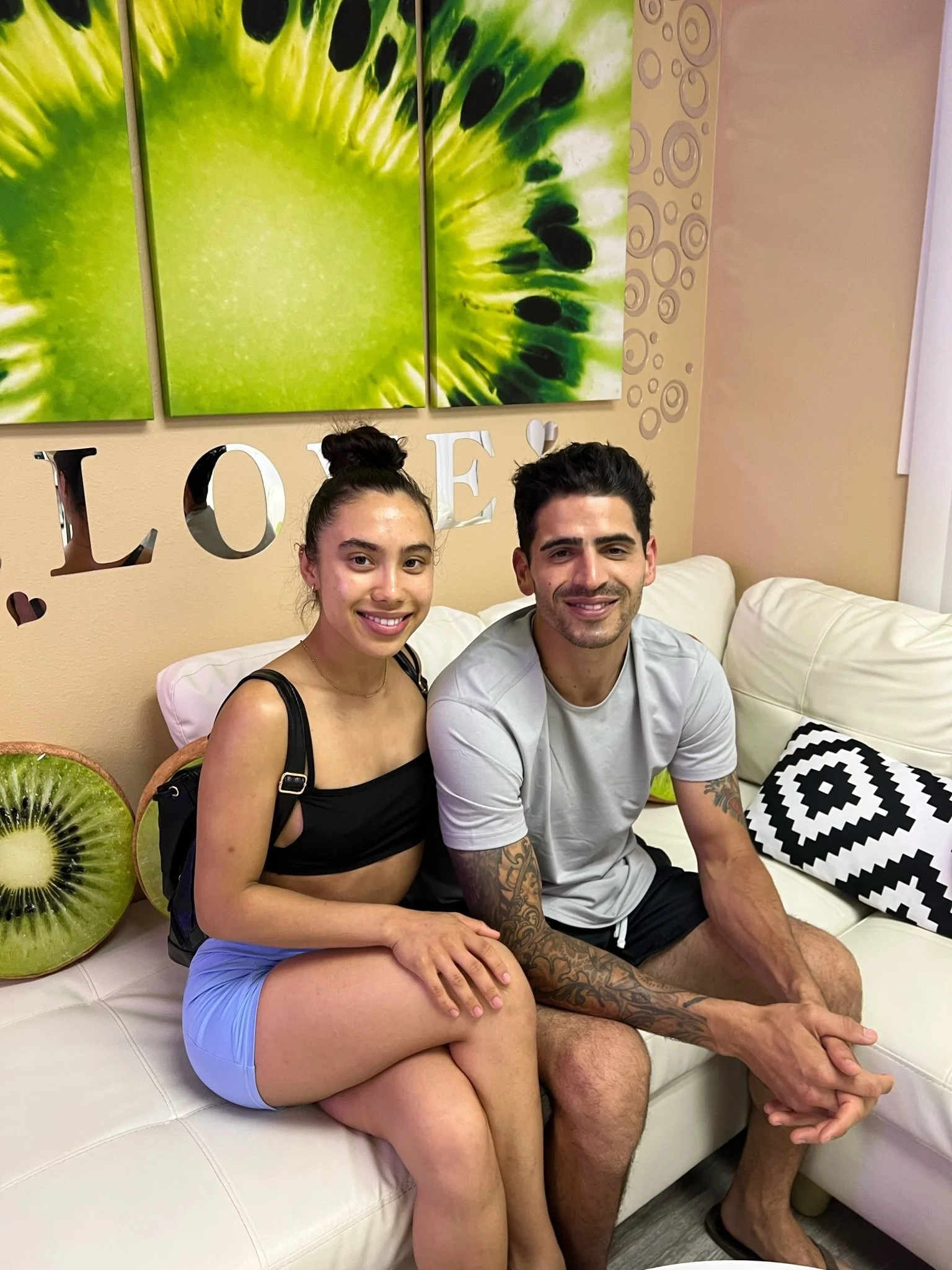 Couples facial personalized consultation at Kiwi Spa
