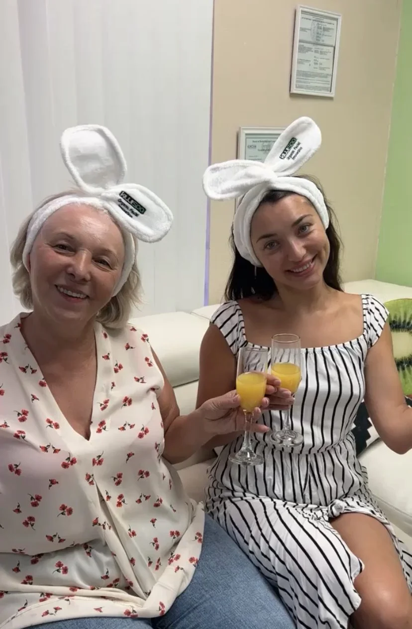 Couples Facial in San Diego: A Glow Experience to Share