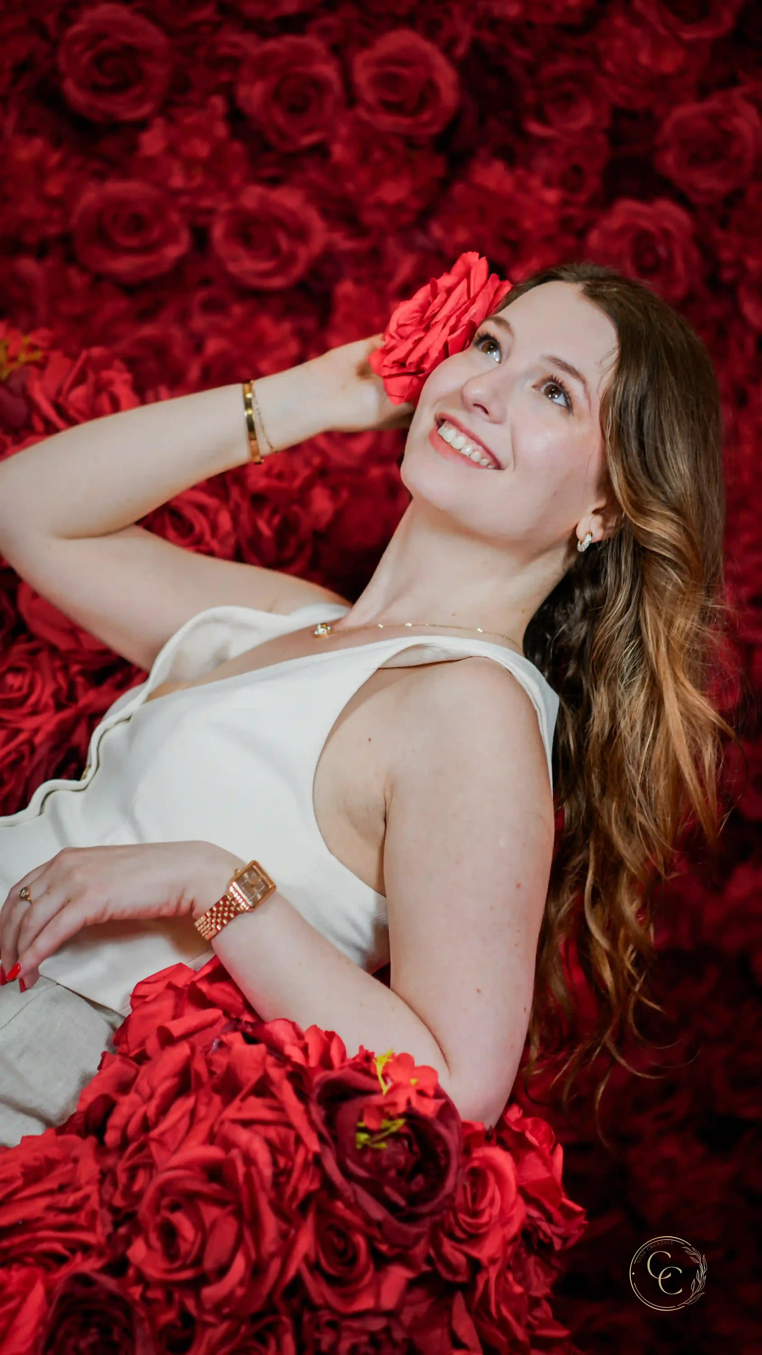 red_rose_photoshoot_content_san_diego.webp