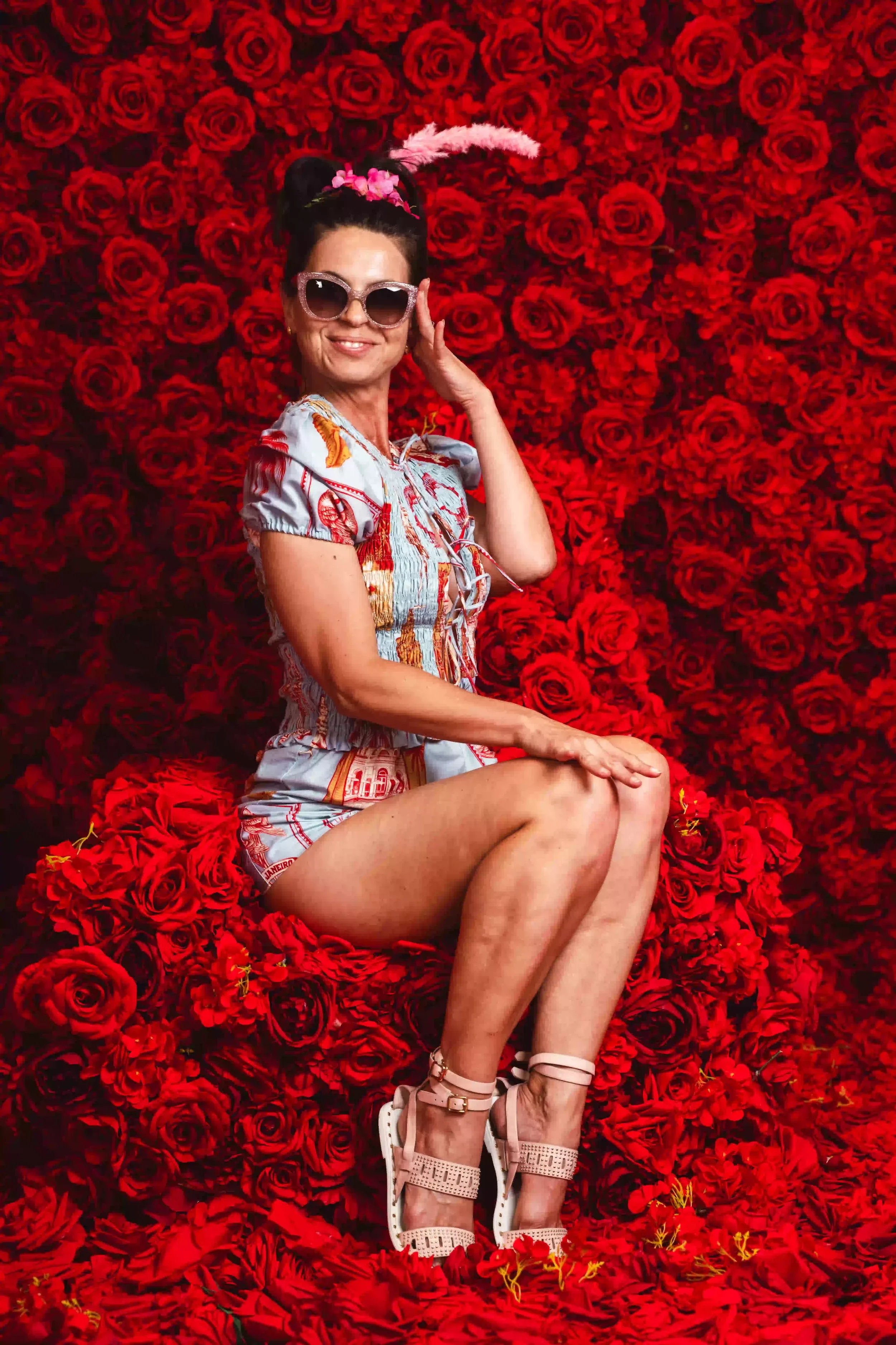 photozone_red_roses_san_diego.webp