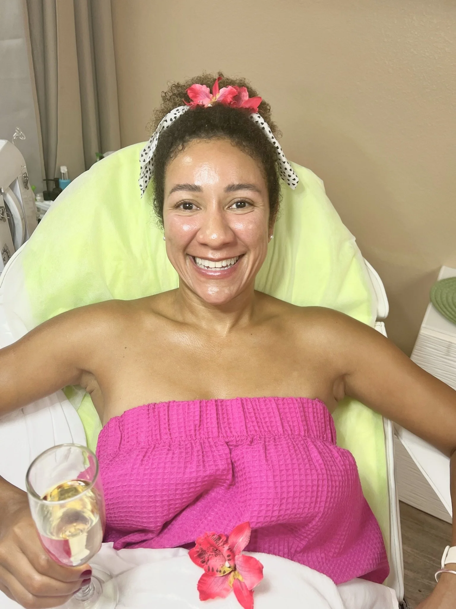 JetPeel Facial at Kiwi Spa