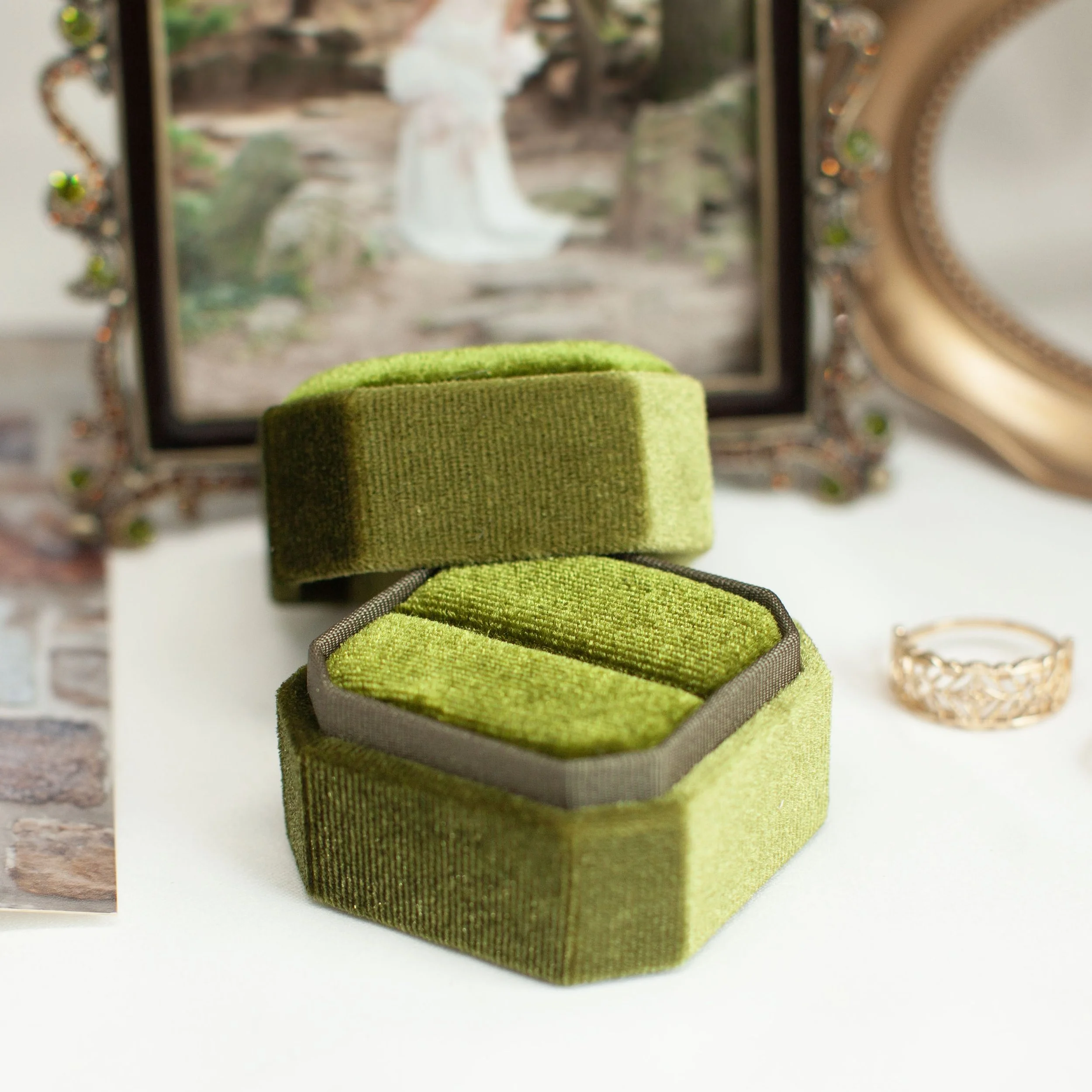 green single 123.jpg