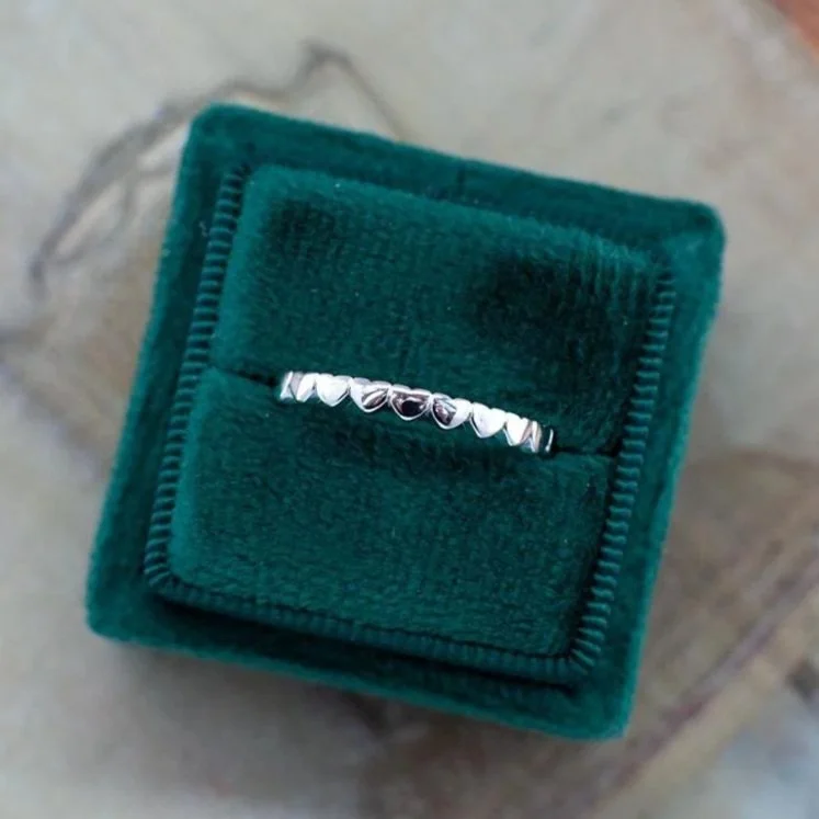 Pretty+Mini+Silver+Hearts+Ring%2C+Dainty+Stacking+Ring%2C+Minimalist+Rings%2C+Birthday+Gift%2C+Small+Gifts+For+Her%2C+Silver+Stack+Ring.jpg