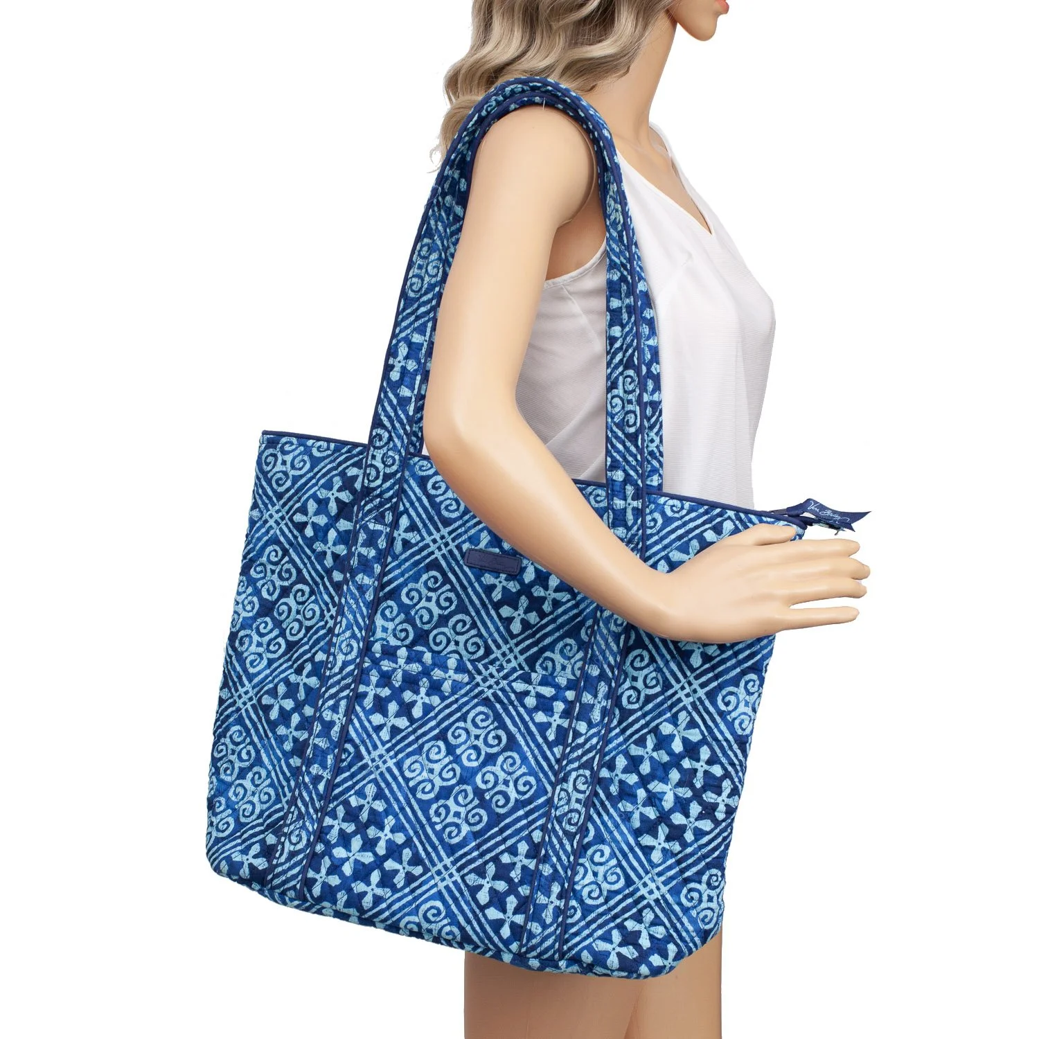 Vera Bradley Blue tote 123   .jpg