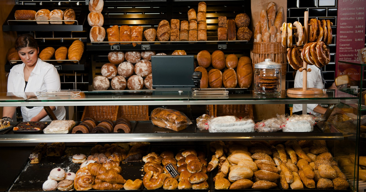 People Love You When They’re Inside. Does Your Marketing Make Them Want to Walk Through the Door?