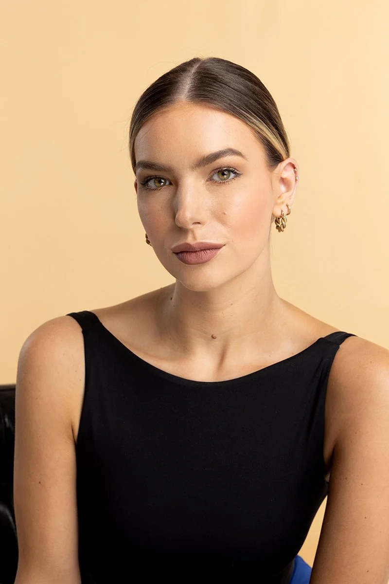 I Signed With A Modeling Agency