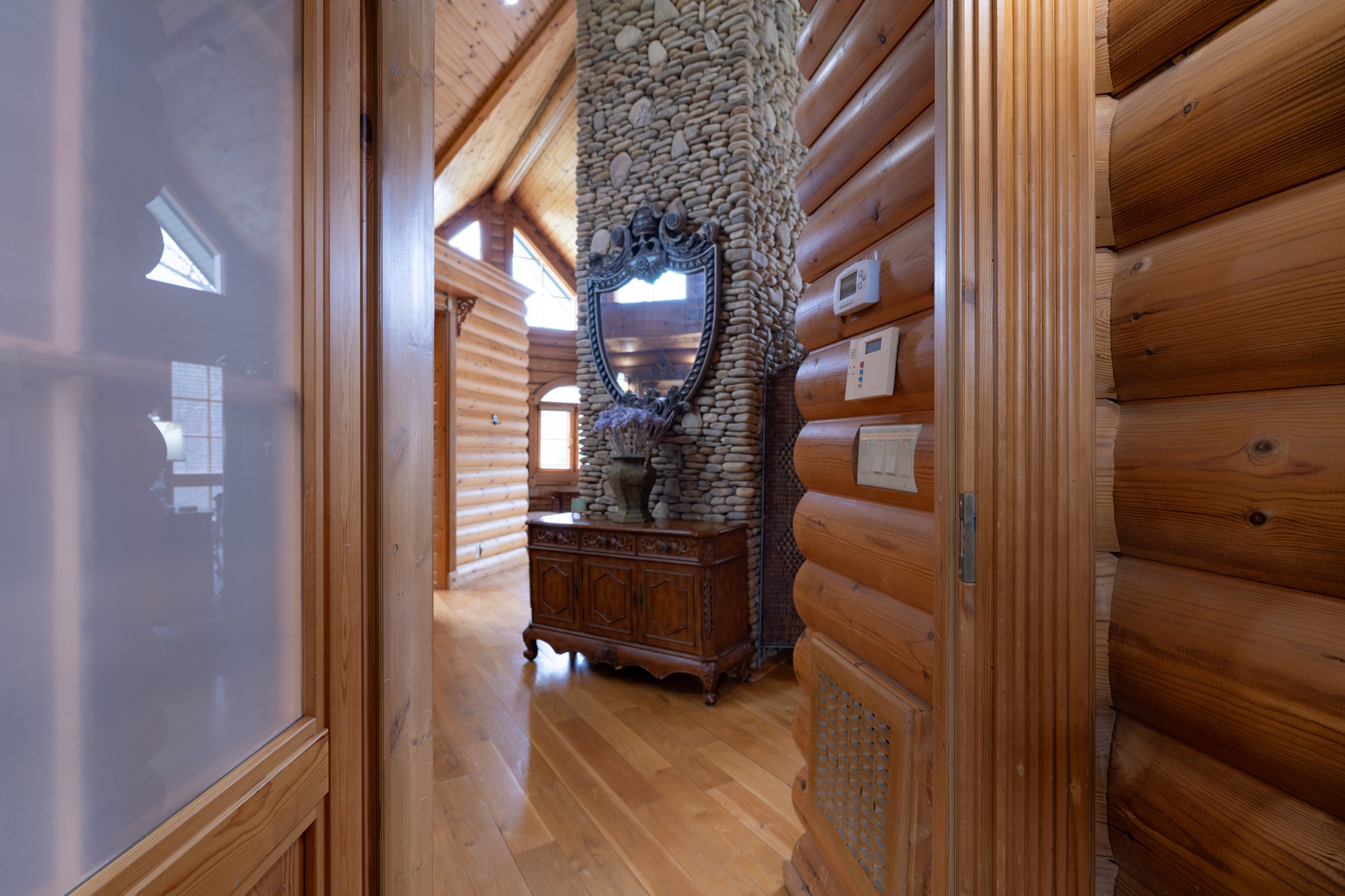 201 Mountainside Pkwy-38.jpg