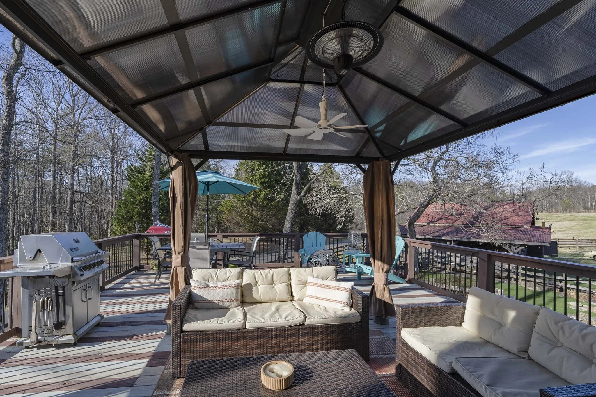 201 Mountainside Pkwy-87.jpg