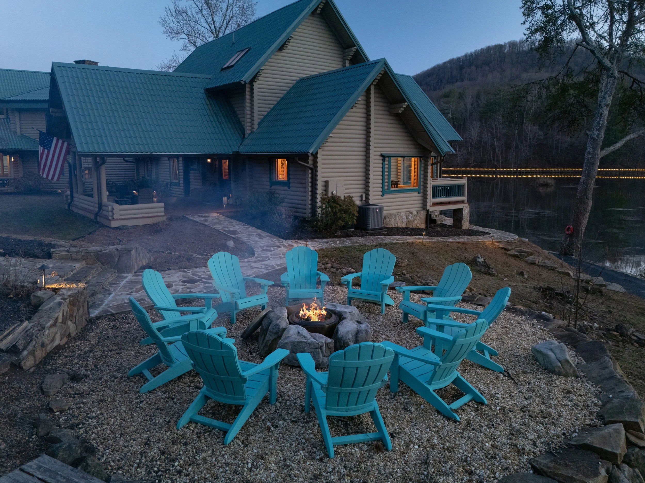 201 Mountainside Pkwy-8.jpg