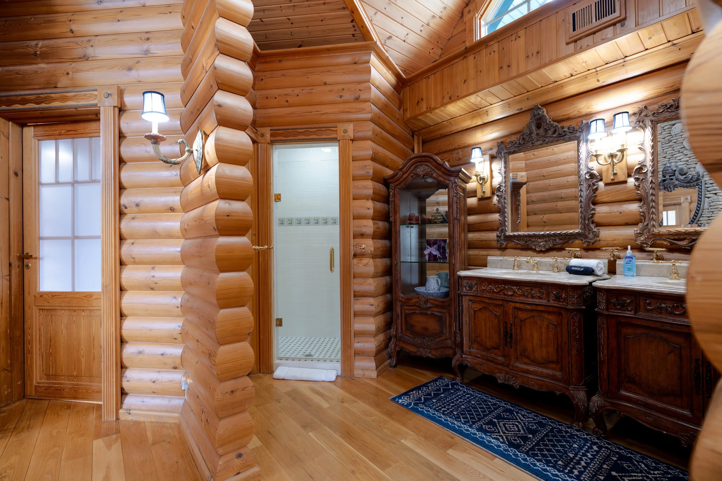 201 Mountainside Pkwy-42.jpg