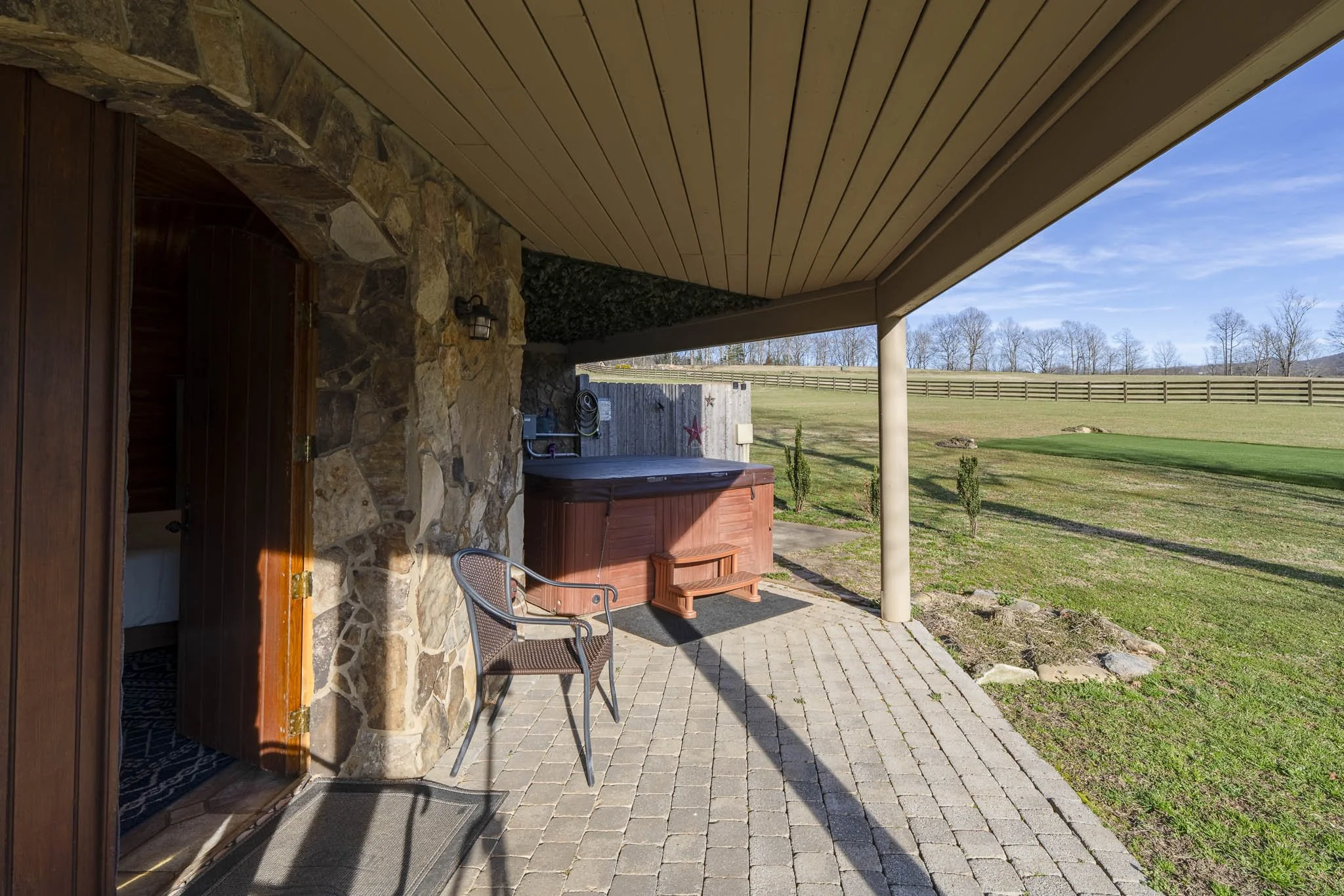 201 Mountainside Pkwy-51.jpg