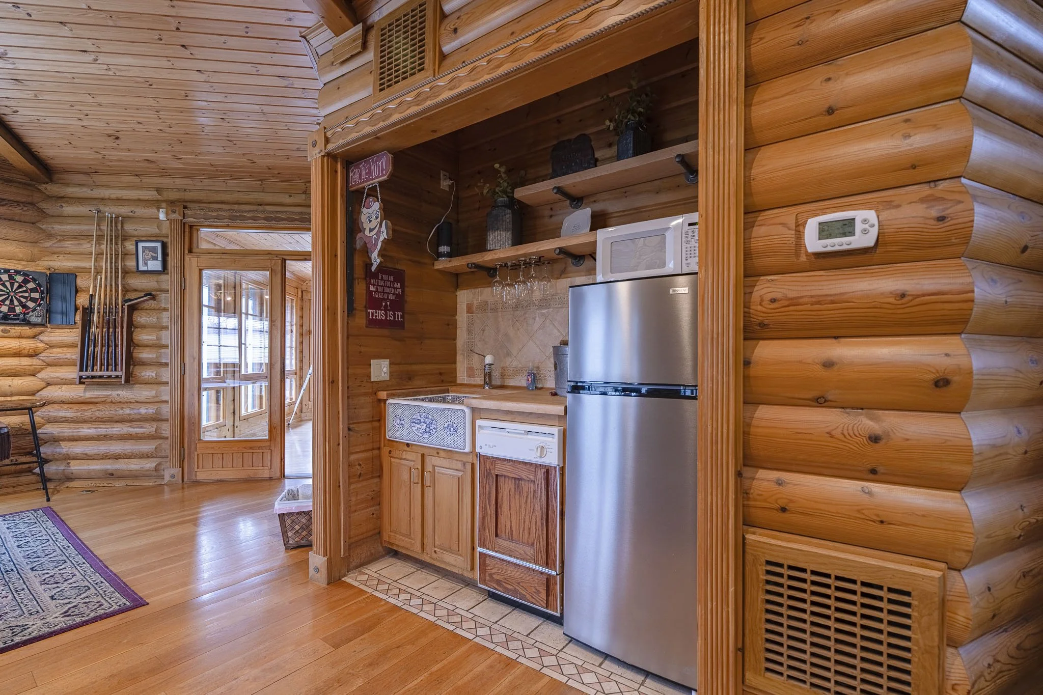 201 Mountainside Pkwy-45.jpg