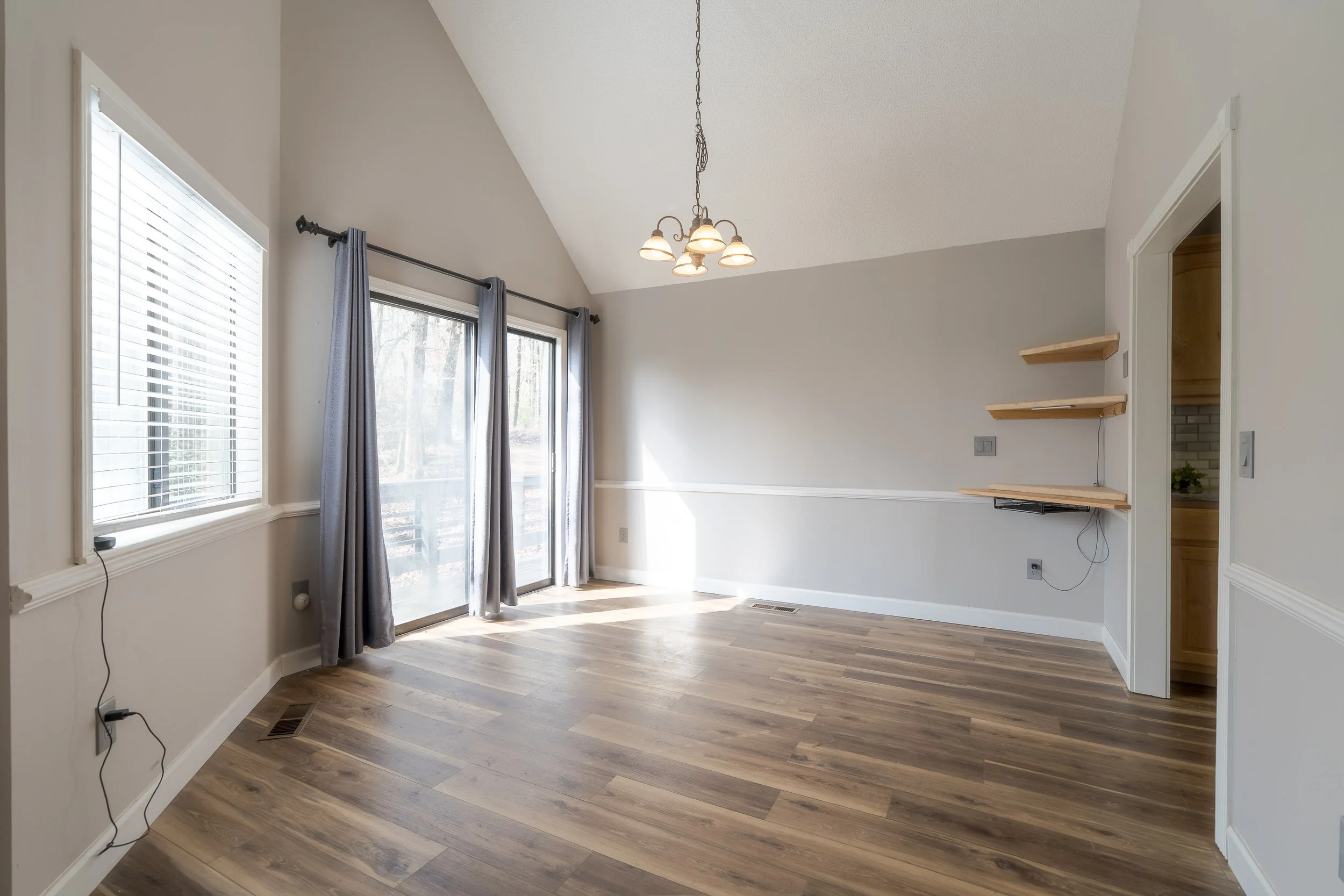 2- Dining - Original.jpg