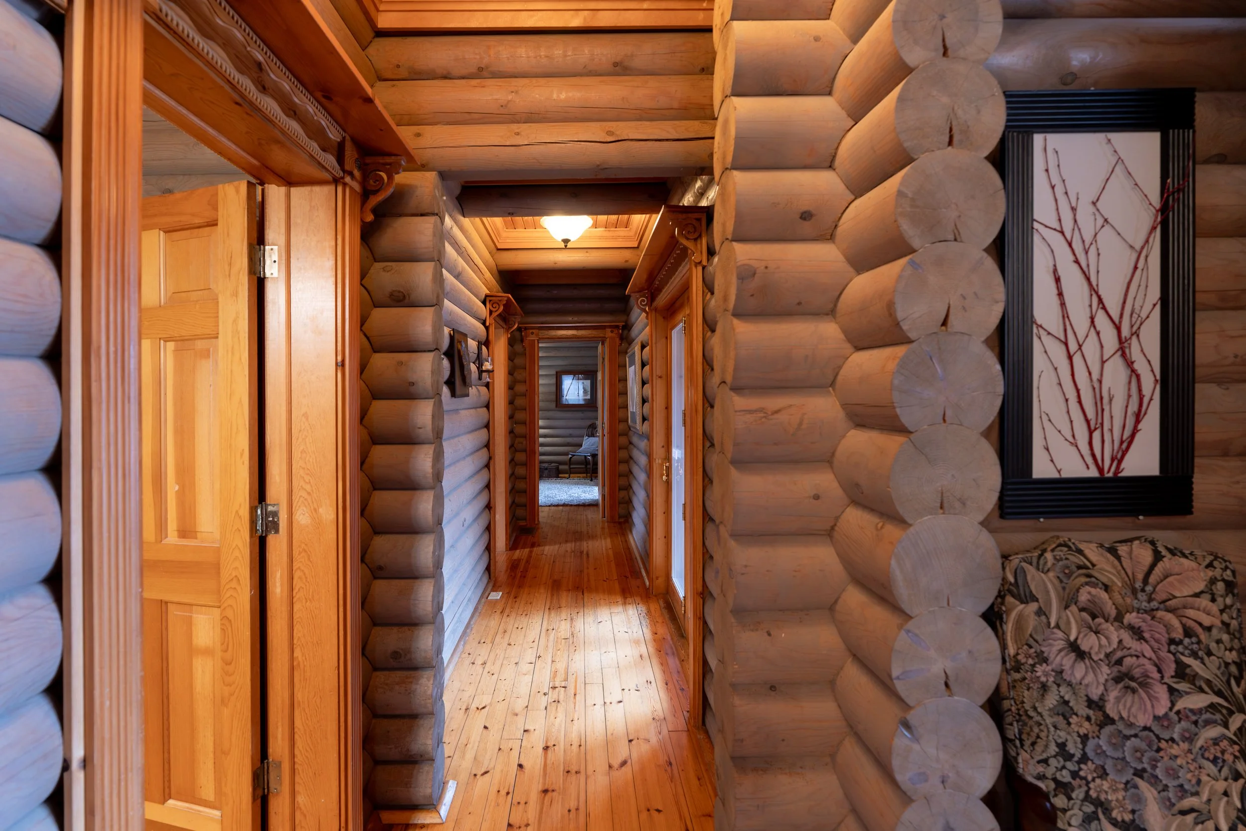 201 Mountainside Pkwy-28.jpg