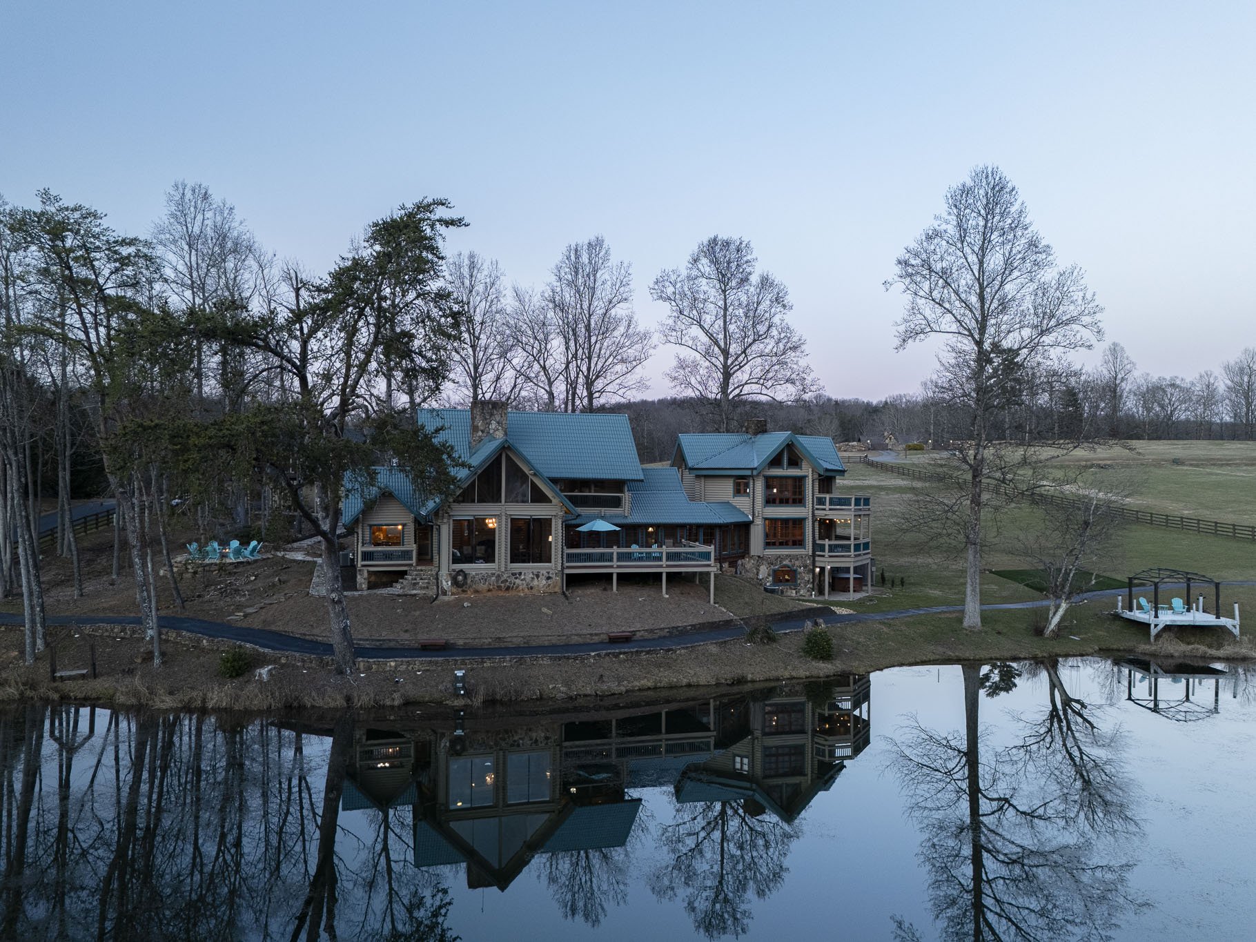 201 Mountainside Pkwy-61.jpg