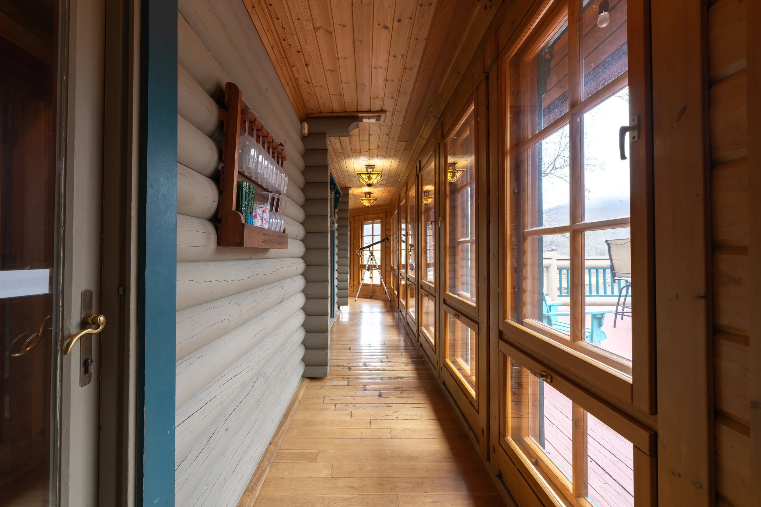 201 Mountainside Pkwy-29.jpg