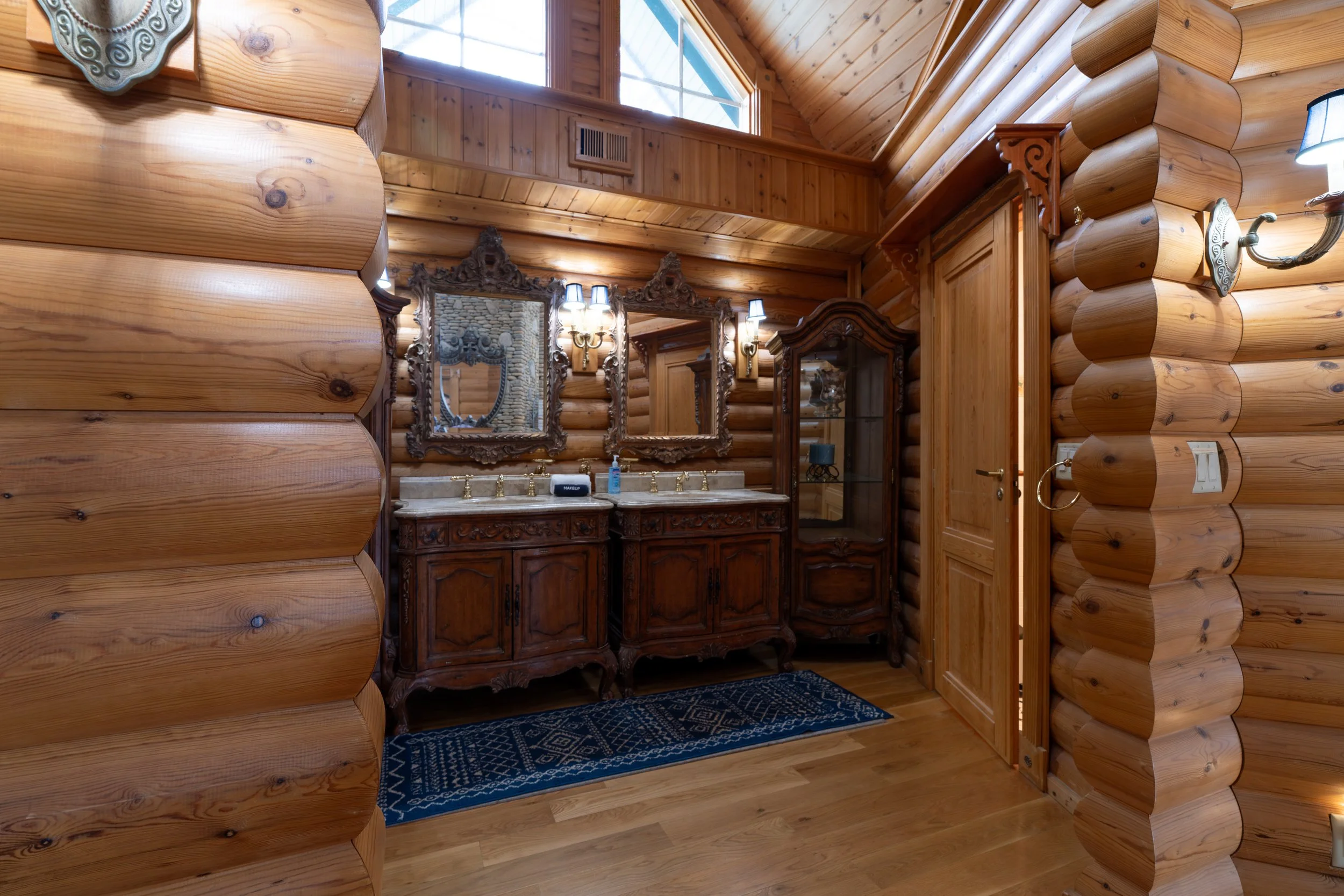 201 Mountainside Pkwy-39.jpg