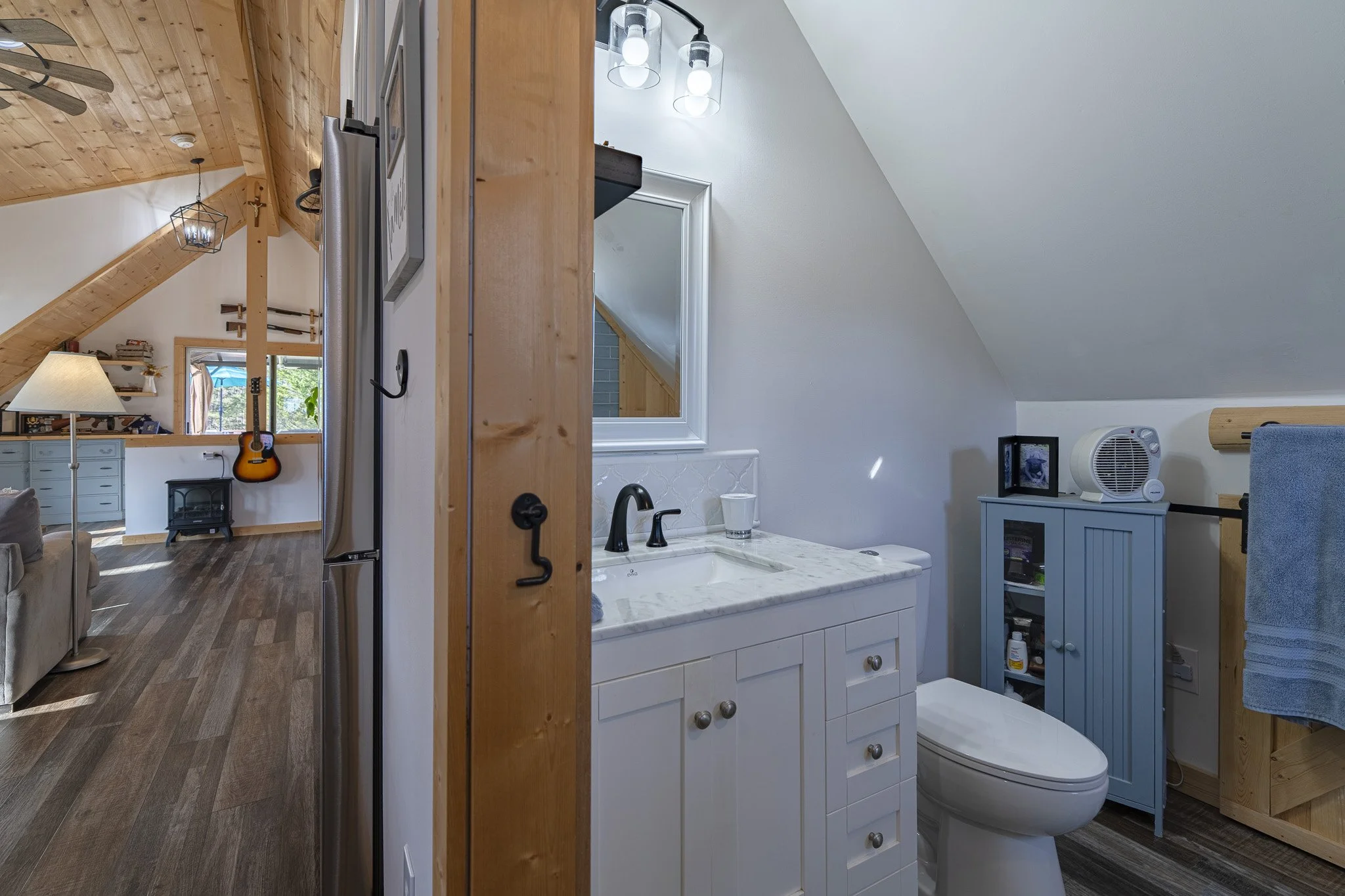 201 Mountainside Pkwy-86.jpg