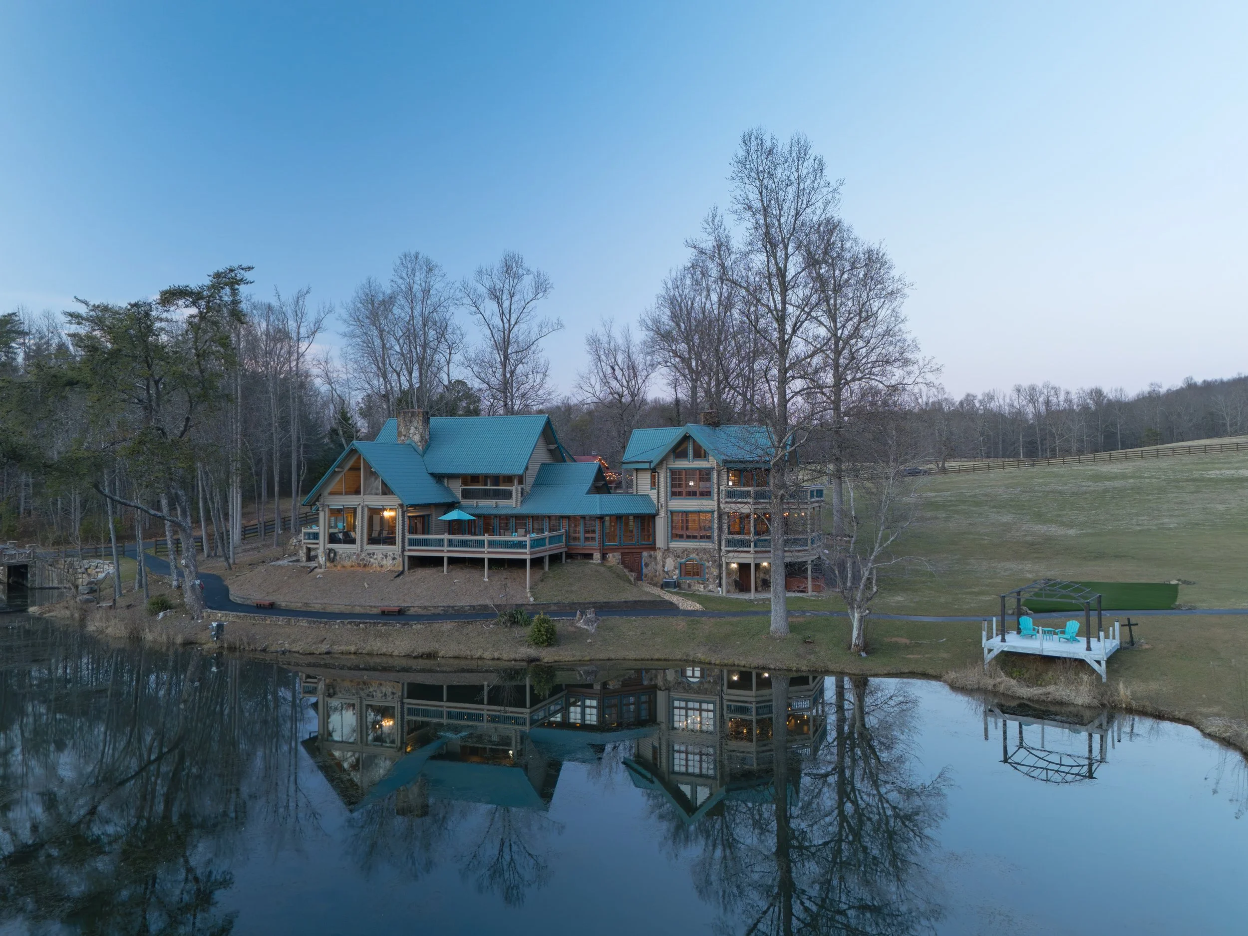 201 Mountainside Pkwy-2.jpg