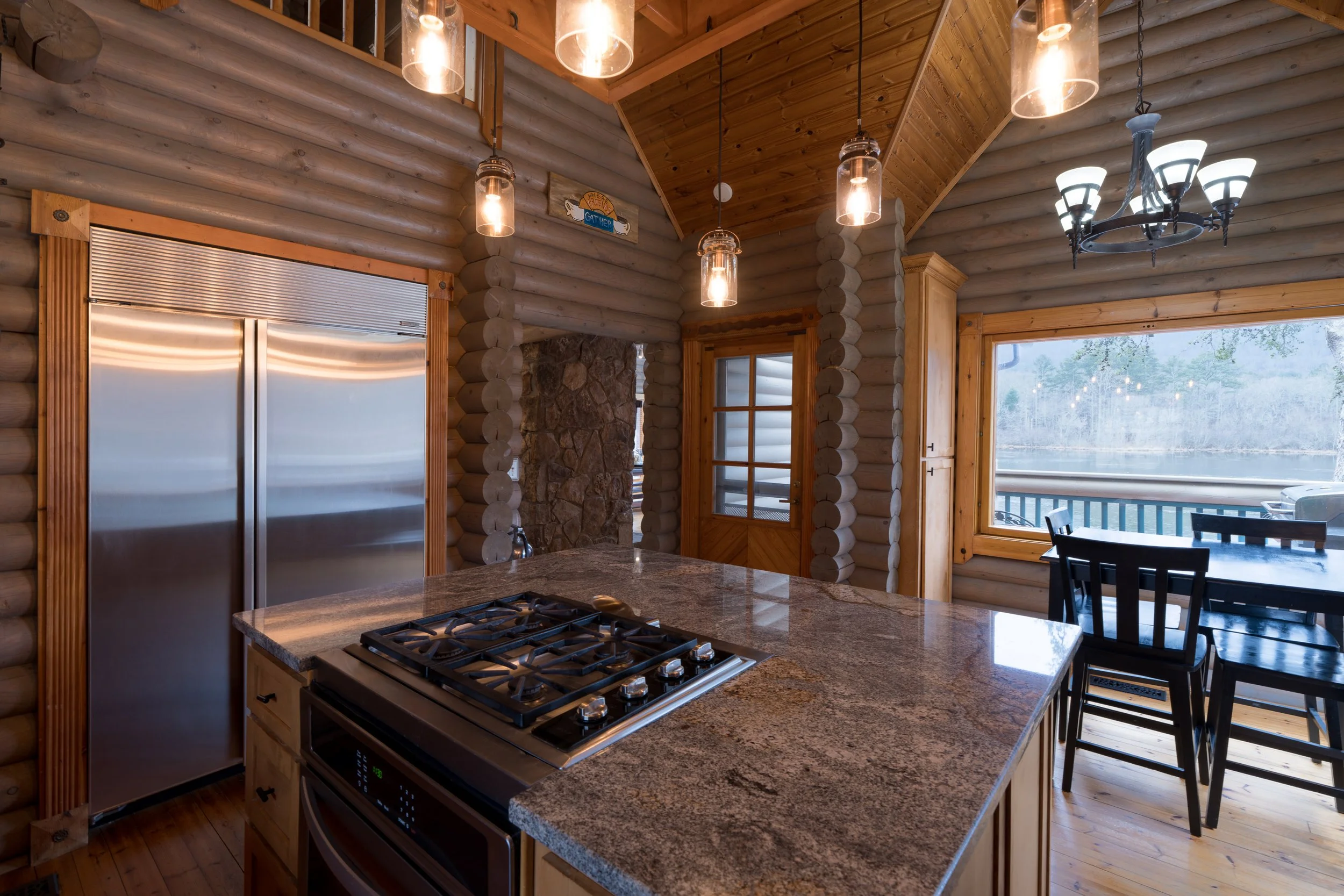 201 Mountainside Pkwy-22.jpg