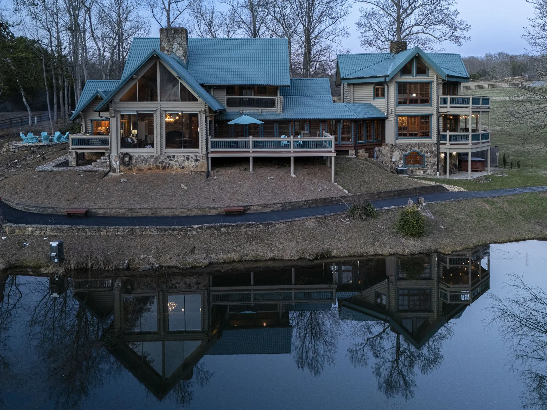 201 Mountainside Pkwy-64.jpg