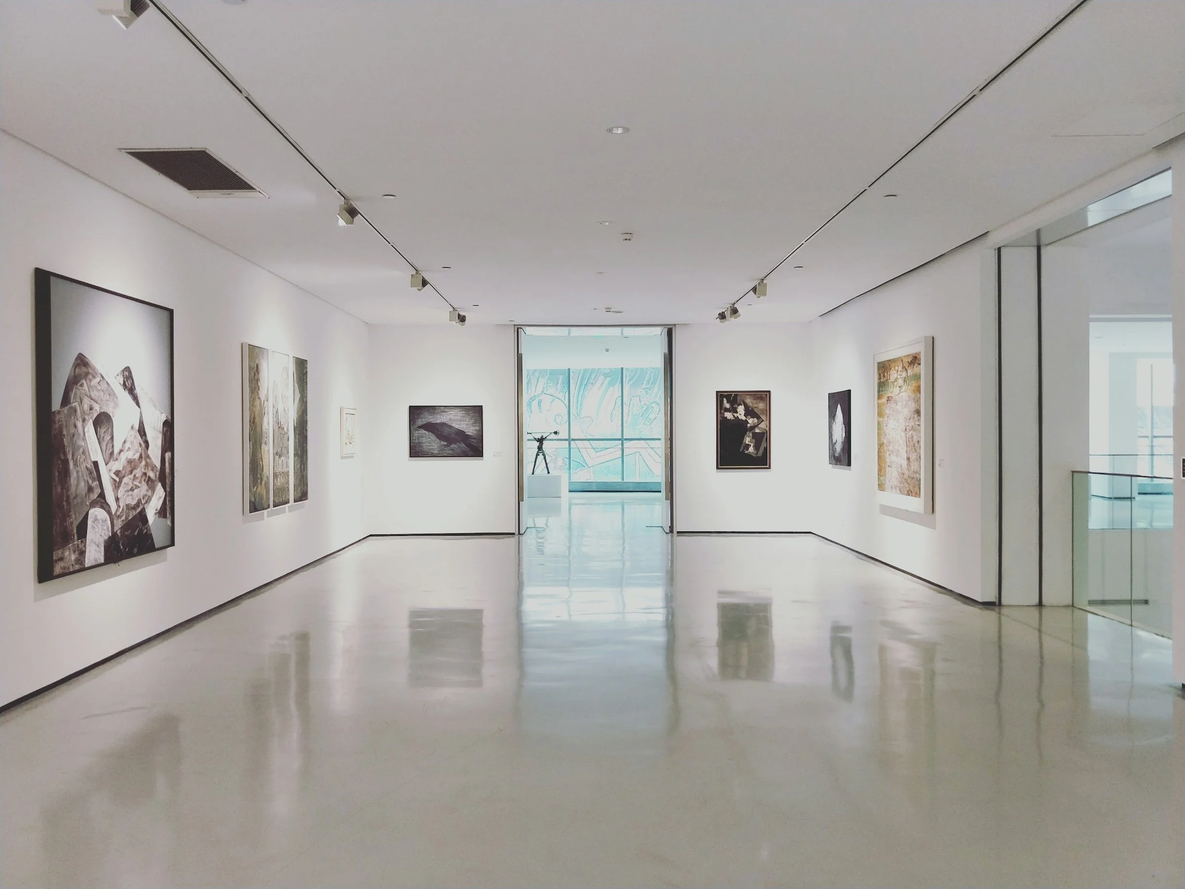 art gallery room